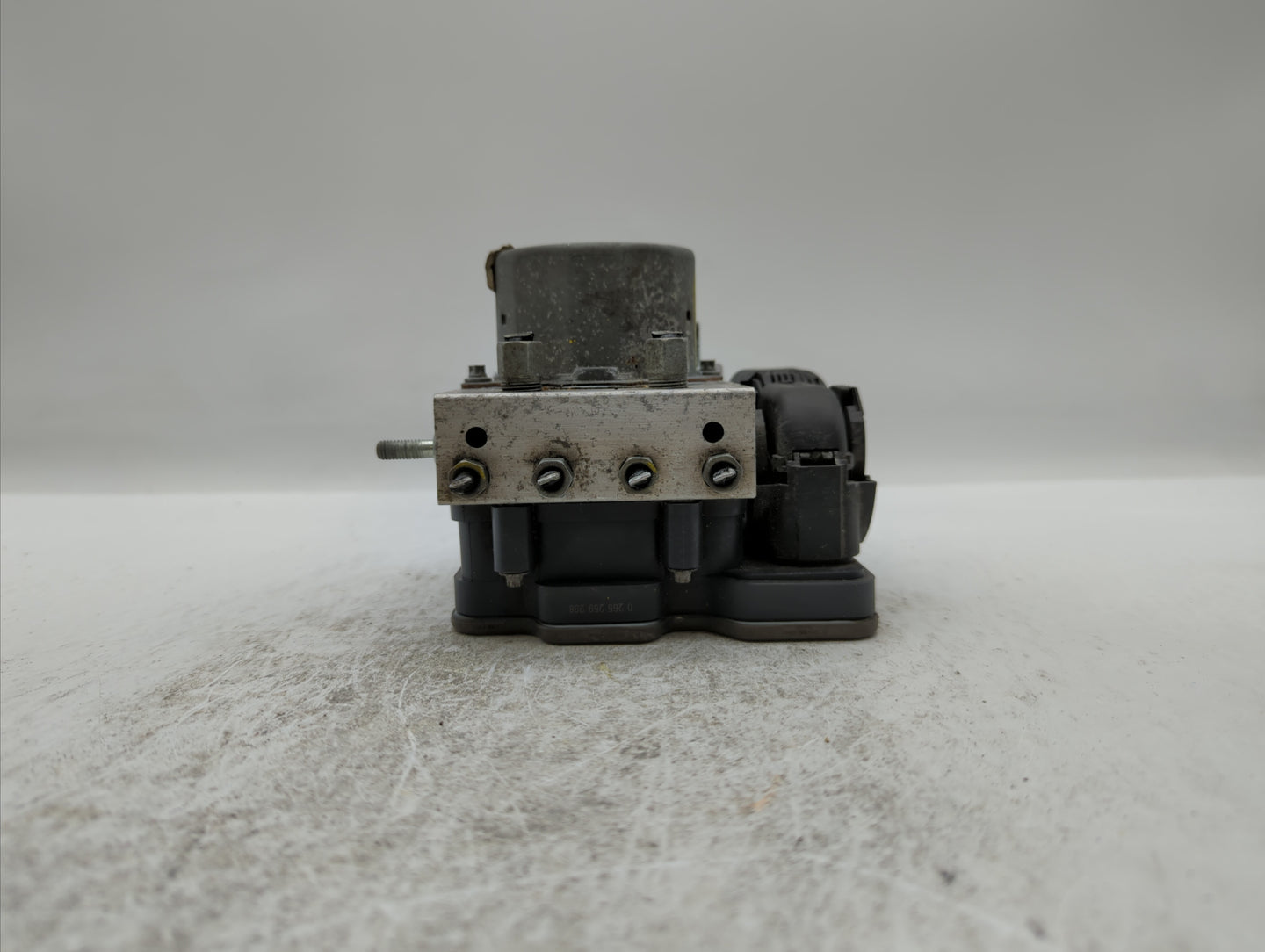 2018-2019 Nissan Rogue ABS Pump Control Module Replacement P/N:47660 9TG4A Fits Fits 2018 2019 OEM Used Auto Parts - Oemused
