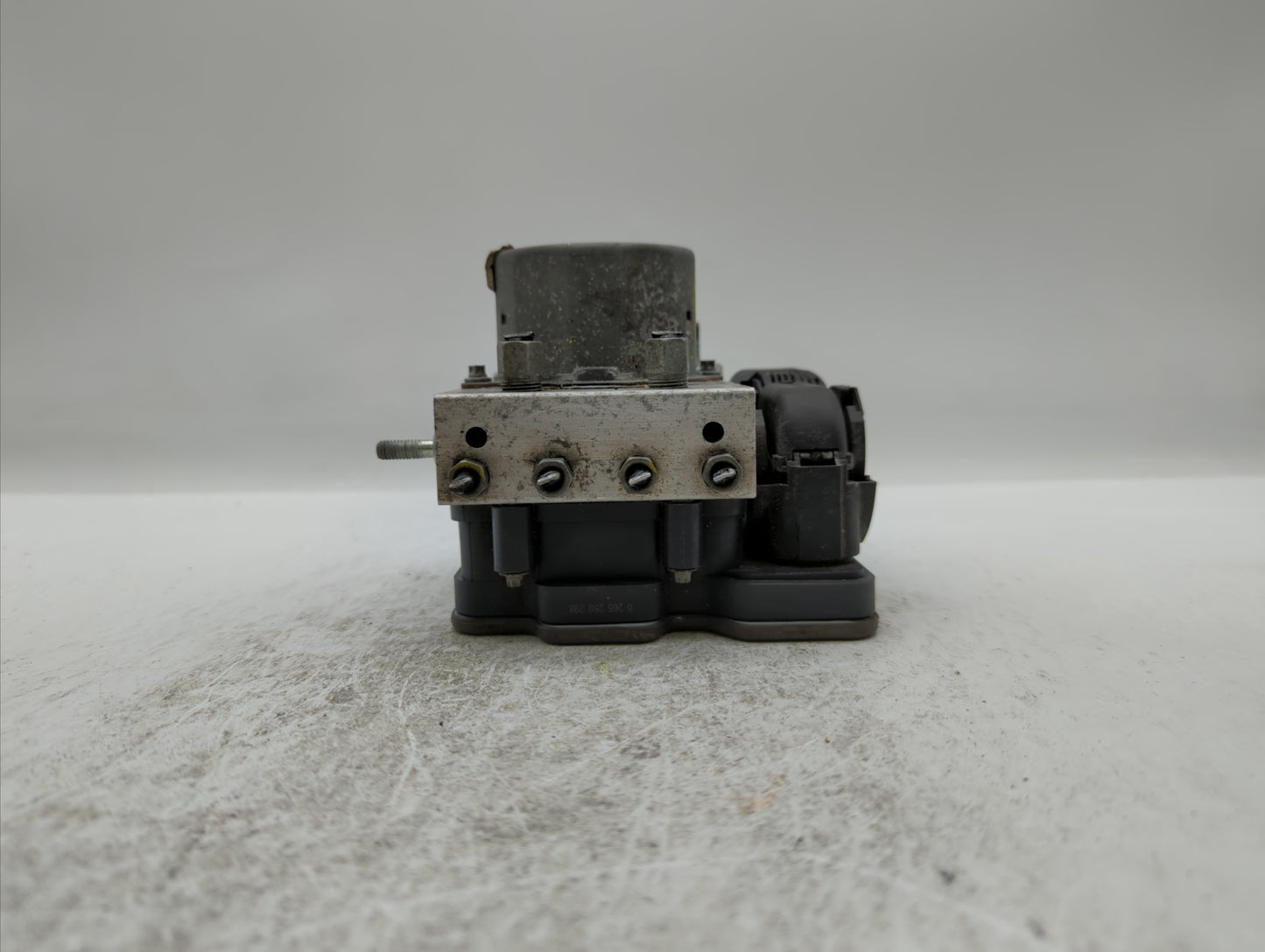 2018-2019 Nissan Rogue ABS Pump Control Module Replacement P/N:47660 9TG4A Fits Fits 2018 2019 OEM Used Auto Parts - Oemused