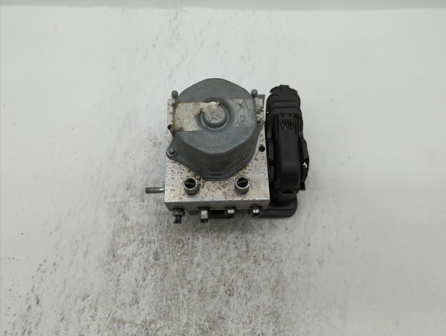 2018-2019 Nissan Rogue ABS Pump Control Module Replacement P/N:47660 9TG4A Fits Fits 2018 2019 OEM Used Auto Parts - Oemused