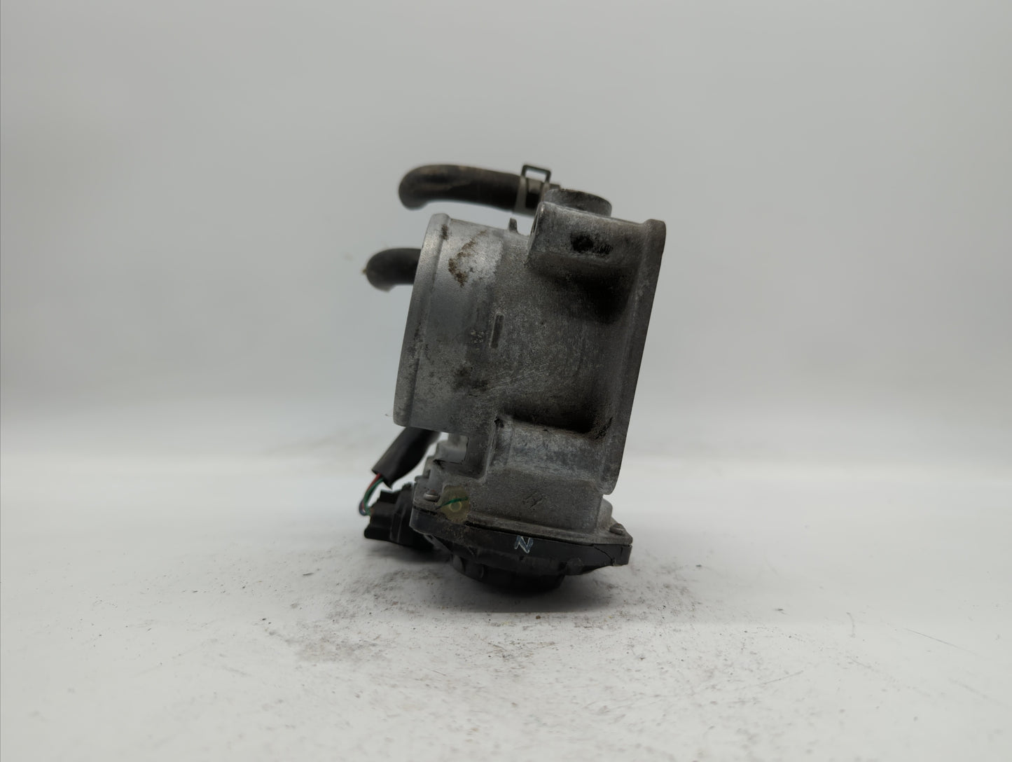 2014-2019 Nissan Rogue Throttle Body P/N:3TA60-01 C 3TA60-01 B, 3TA60-01 A Fits Fits 2013 2014 2015 2016 2017 2018 2019 OEM 