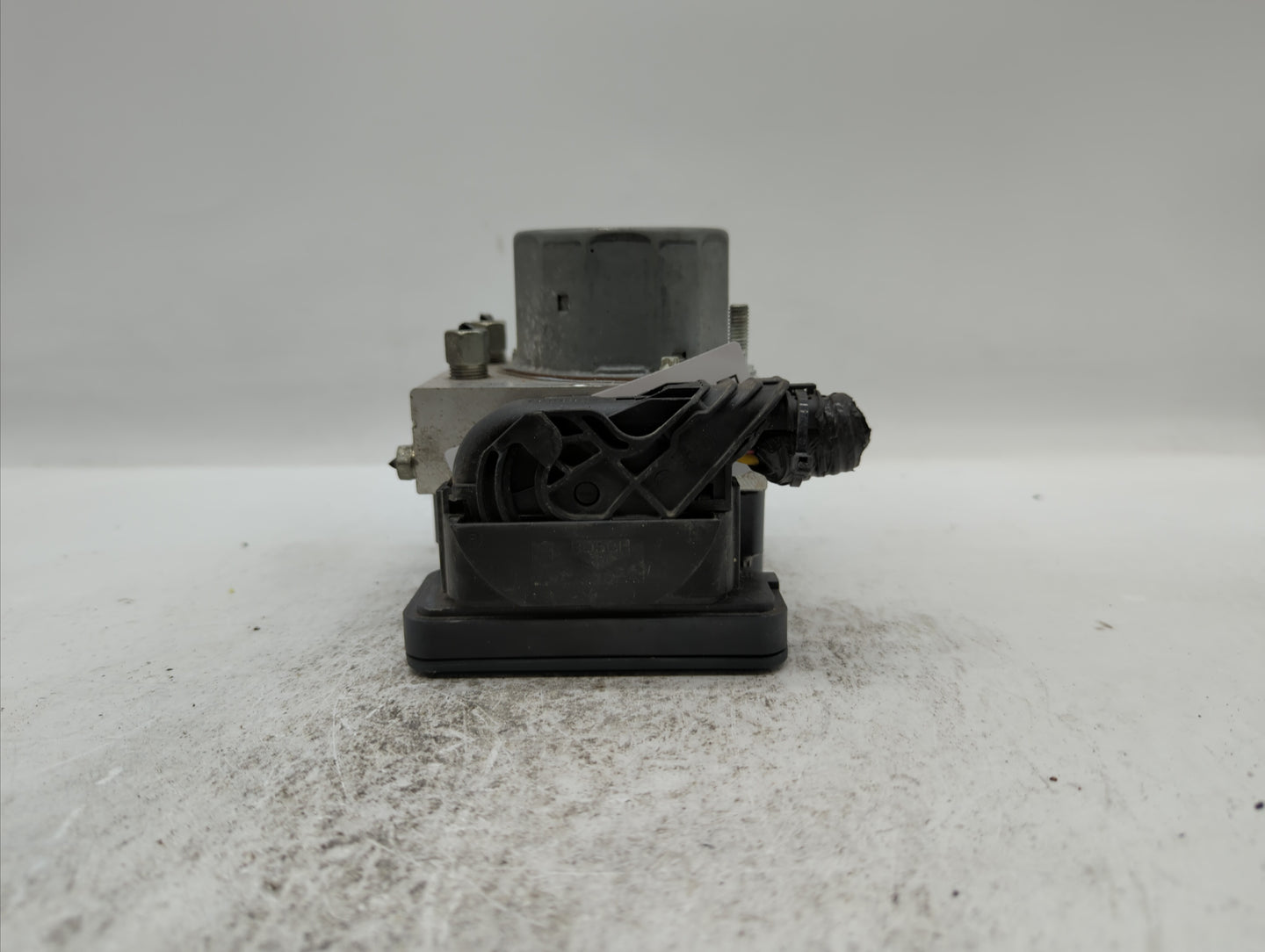 2018 Nissan Rogue ABS Pump Control Module Replacement P/N:47660 7FW4A Fits OEM Used Auto Parts - Oemusedautoparts1.com