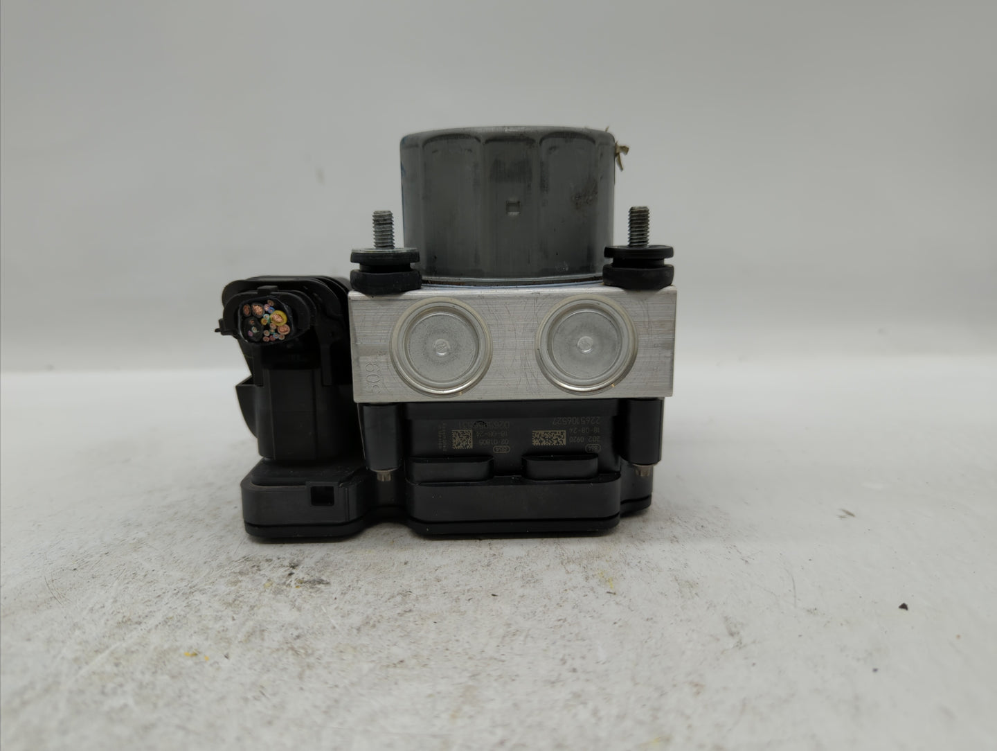2018-2019 Nissan Rogue ABS Pump Control Module Replacement P/N:47660 9TF2A 47660 9TG2A Fits Fits 2018 2019 OEM Used Auto Par
