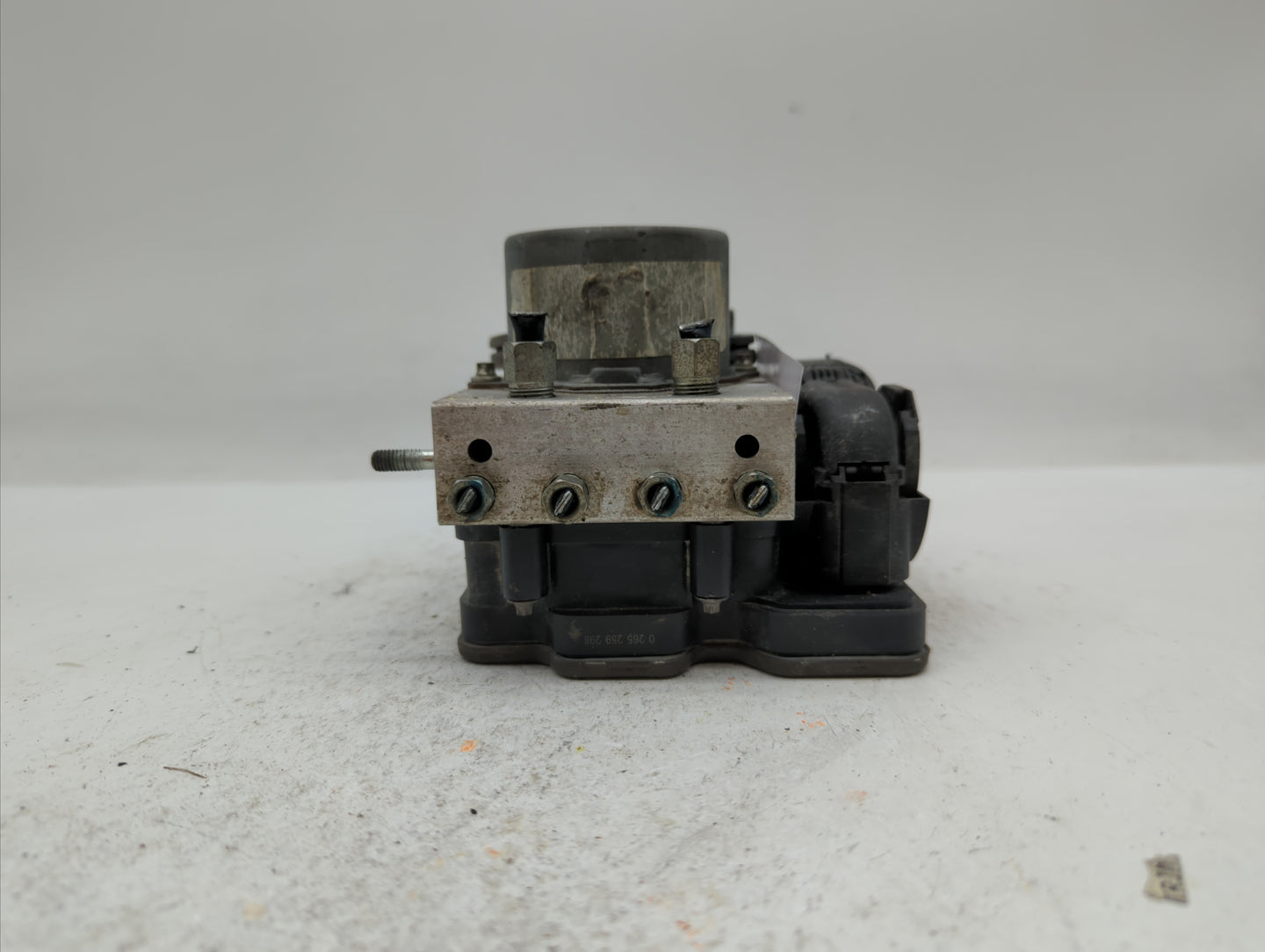 2018-2019 Nissan Rogue ABS Pump Control Module Replacement P/N:47660 9TF4A Fits Fits 2018 2019 OEM Used Auto Parts - Oemused