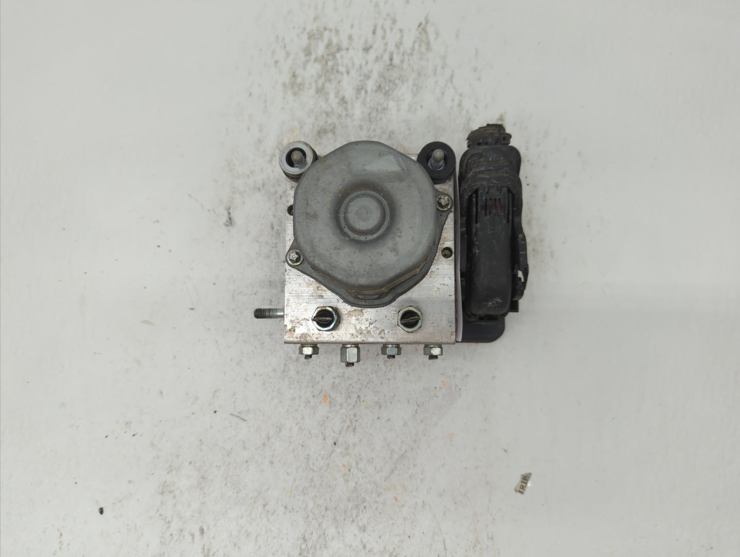 2018-2019 Nissan Rogue ABS Pump Control Module Replacement P/N:47660 9TF4A Fits Fits 2018 2019 OEM Used Auto Parts - Oemused