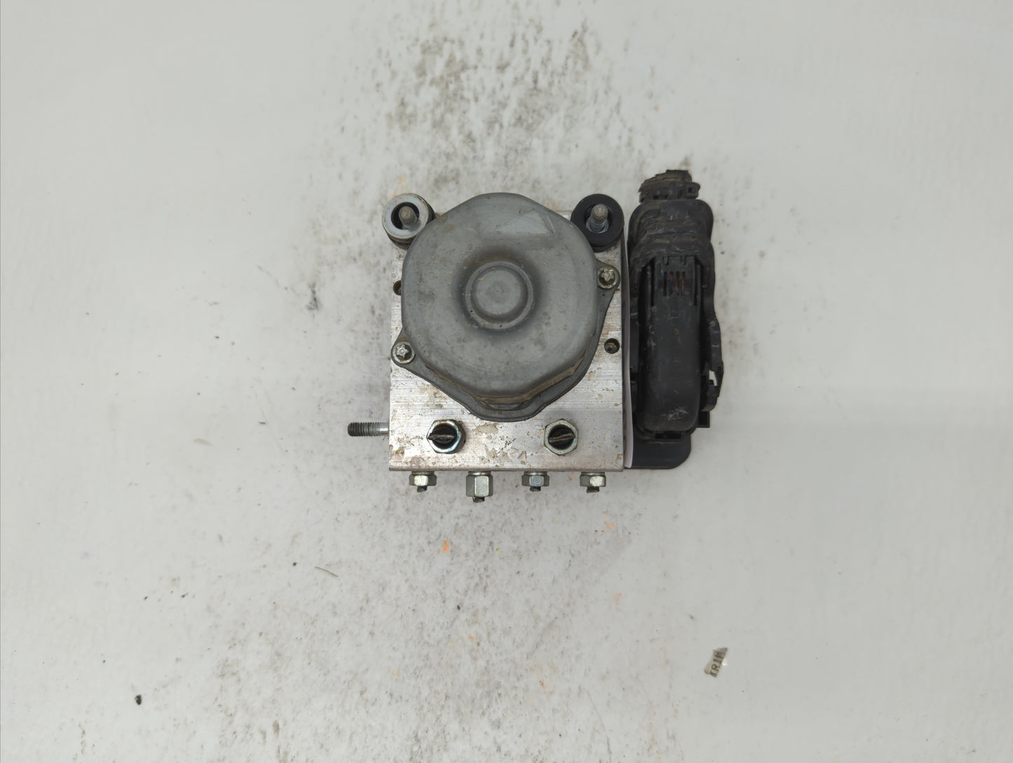 2018-2019 Nissan Rogue ABS Pump Control Module Replacement P/N:47660 9TF4A Fits Fits 2018 2019 OEM Used Auto Parts - Oemused