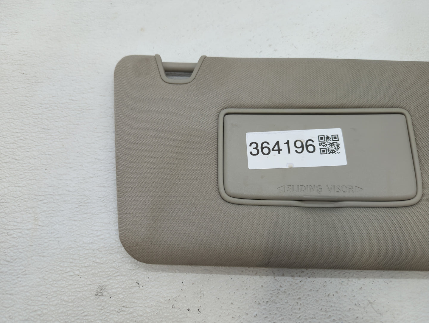 2018-2019 Nissan Rogue Sun Visor Shade Replacement Passenger Right Mirror Fits Fits 2018 2019 OEM Used Auto Parts - Oemuseda