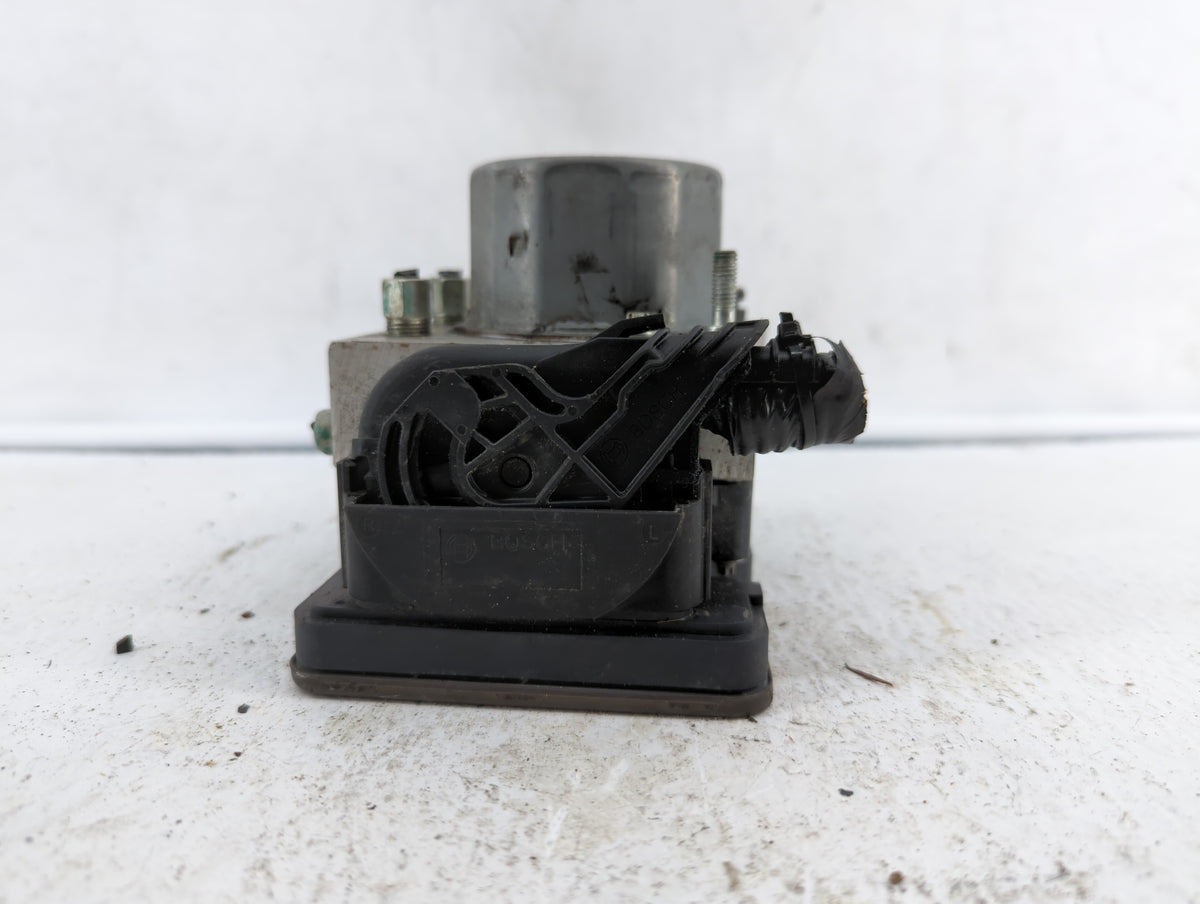 2018 Nissan Rogue Anti-Lock Brake ABS Pump Module Actuator OEM P/N:47660 5HR1A 47660 5HR2A Fits OEM Used Auto Parts - Oemuse