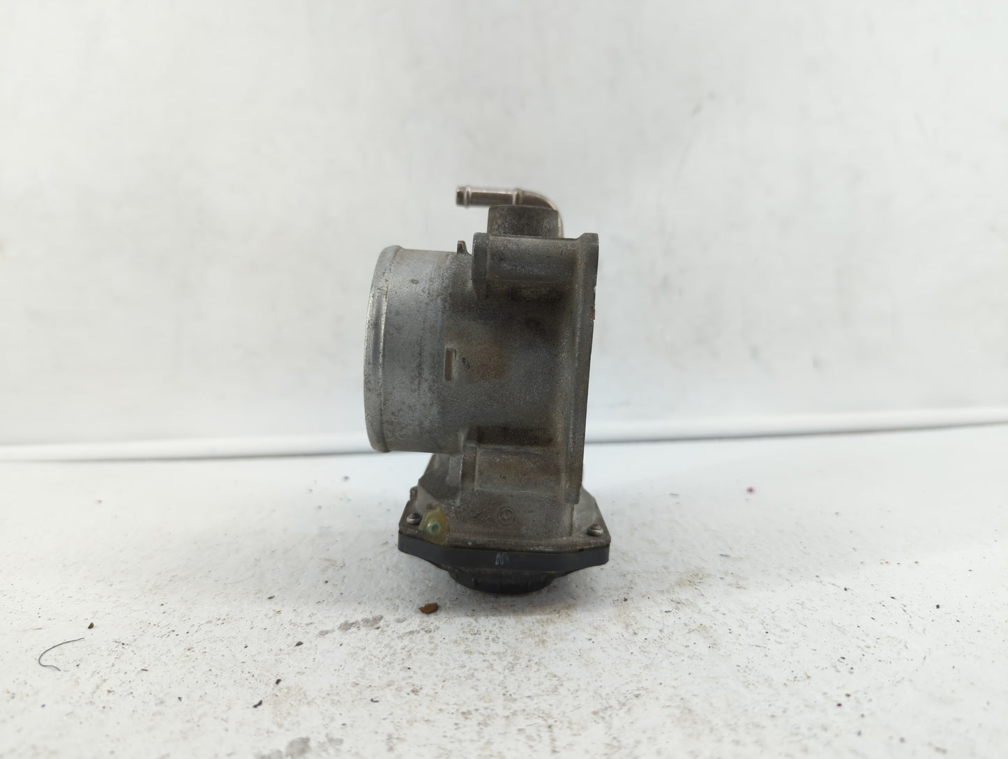 2014-2019 Nissan Rogue Throttle Body P/N:3TA60-01 C 3TA60-01 B, 3TA60-01 A Fits Fits 2013 2014 2015 2016 2017 2018 2019 OEM 