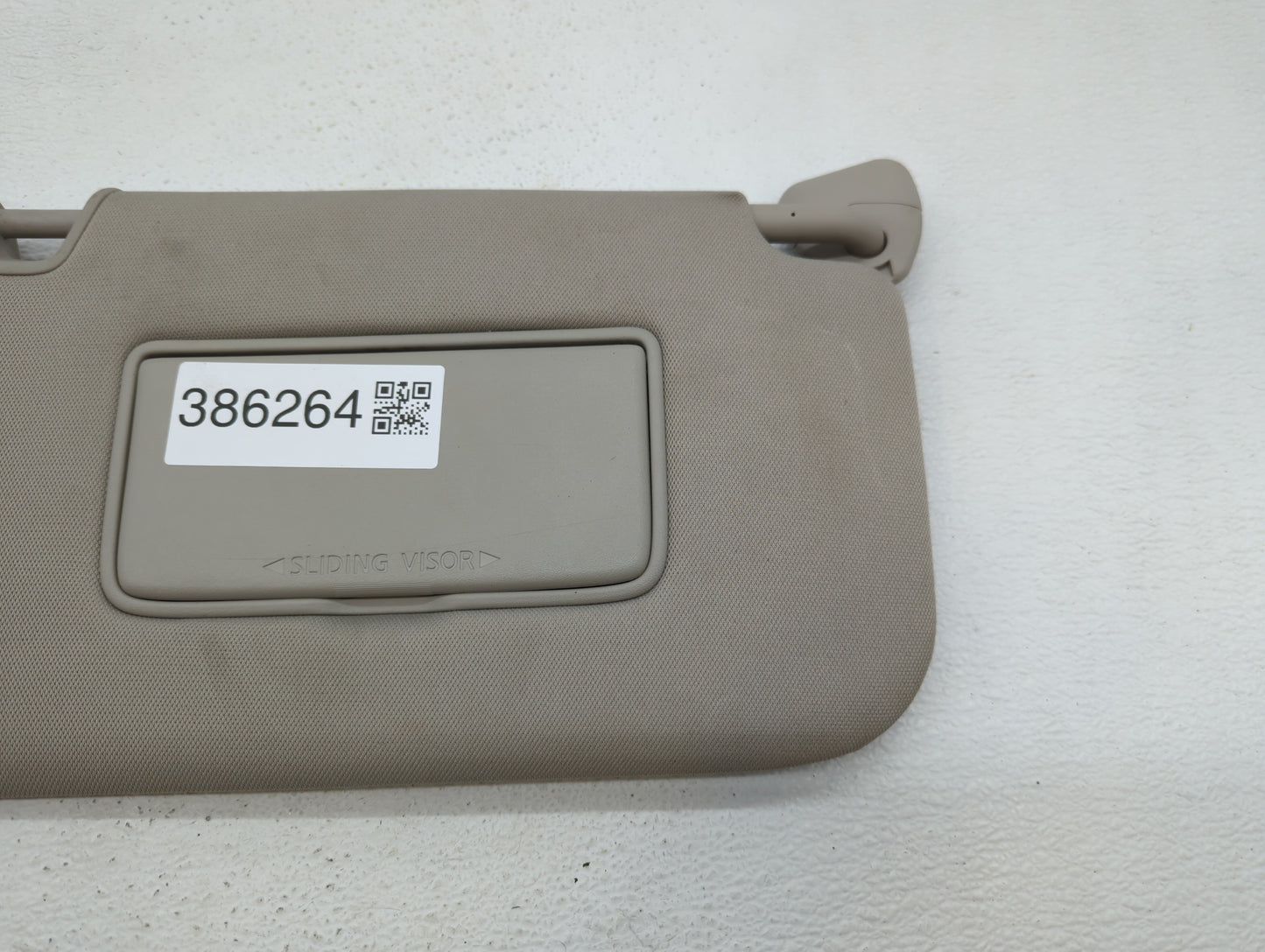 2018-2019 Nissan Rogue Sun Visor Shade Replacement Passenger Right Mirror Fits Fits 2018 2019 OEM Used Auto Parts - Oemuseda