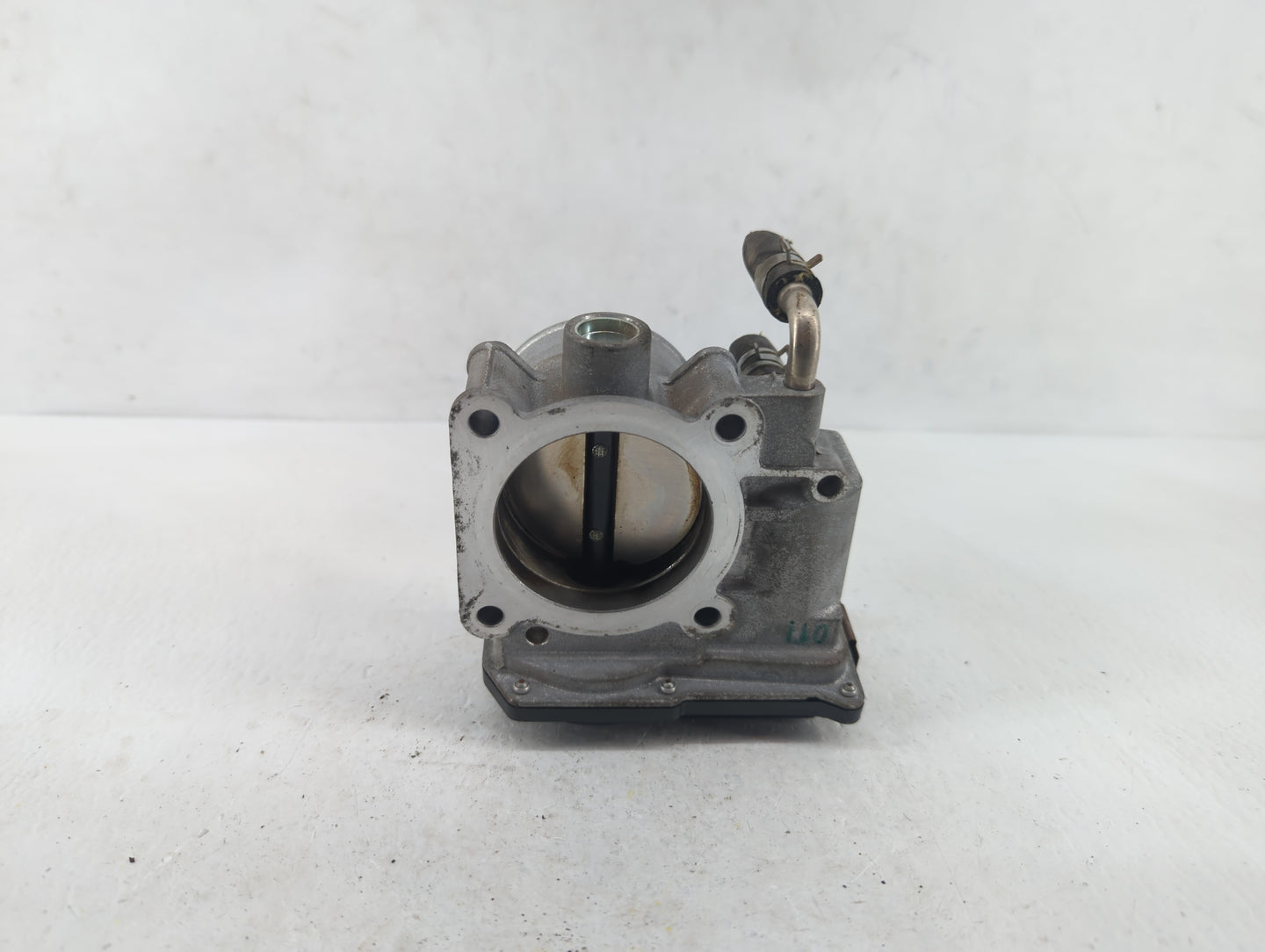 2014-2019 Nissan Rogue Throttle Body P/N:3TA60-01 C 3TA60-01 B, 3TA60-01 A Fits Fits 2013 2014 2015 2016 2017 2018 2019 OEM 