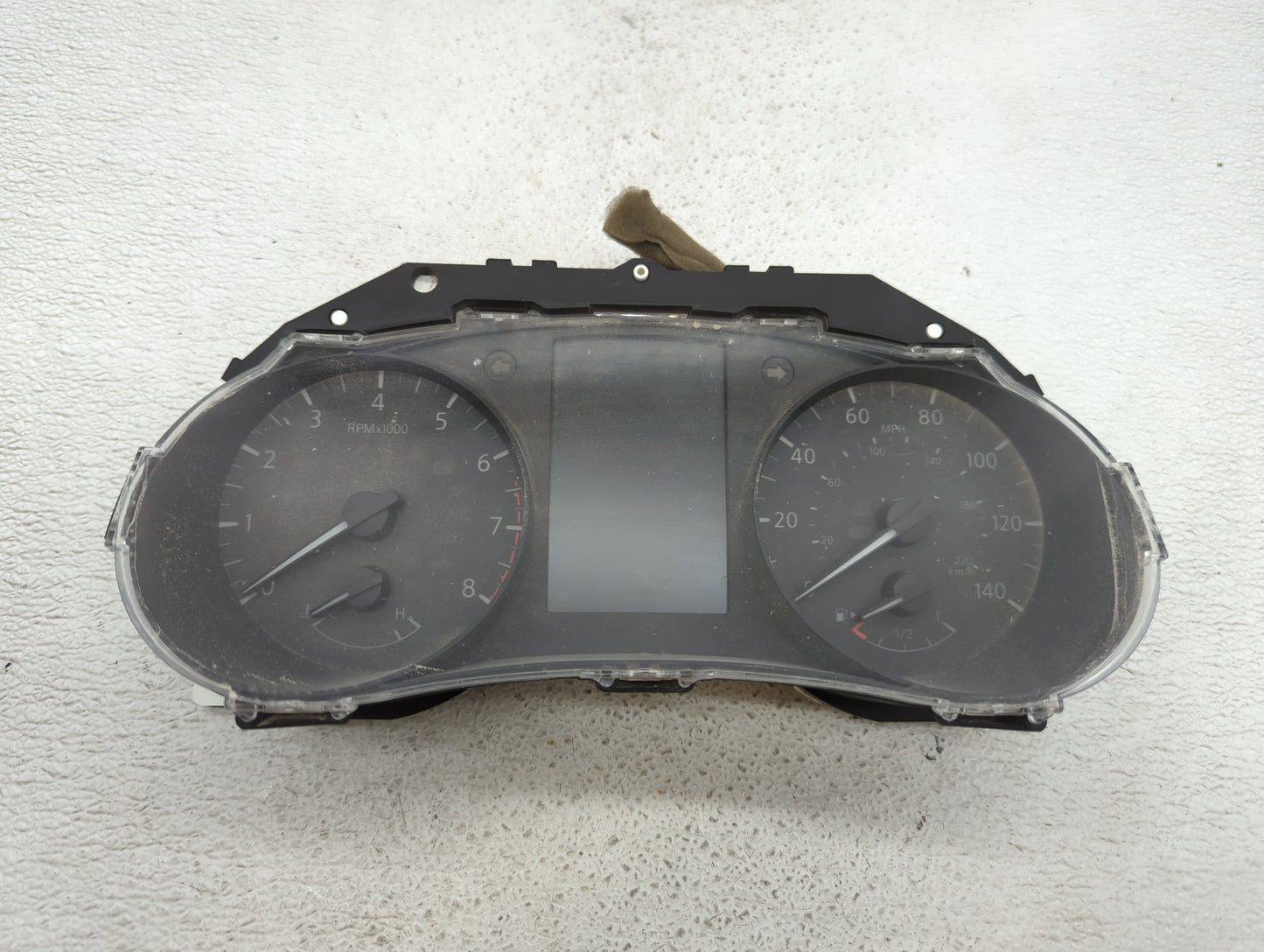 2018 Nissan Rogue Instrument Cluster Speedometer Gauges P/N:5HR0A/GZPM 5HR0A/7IWC Fits OEM Used Auto Parts - Oemusedautopart