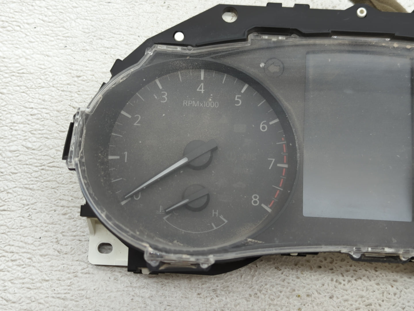 2018 Nissan Rogue Instrument Cluster Speedometer Gauges P/N:5HR0A/GZPM 5HR0A/7IWC Fits OEM Used Auto Parts - Oemusedautopart