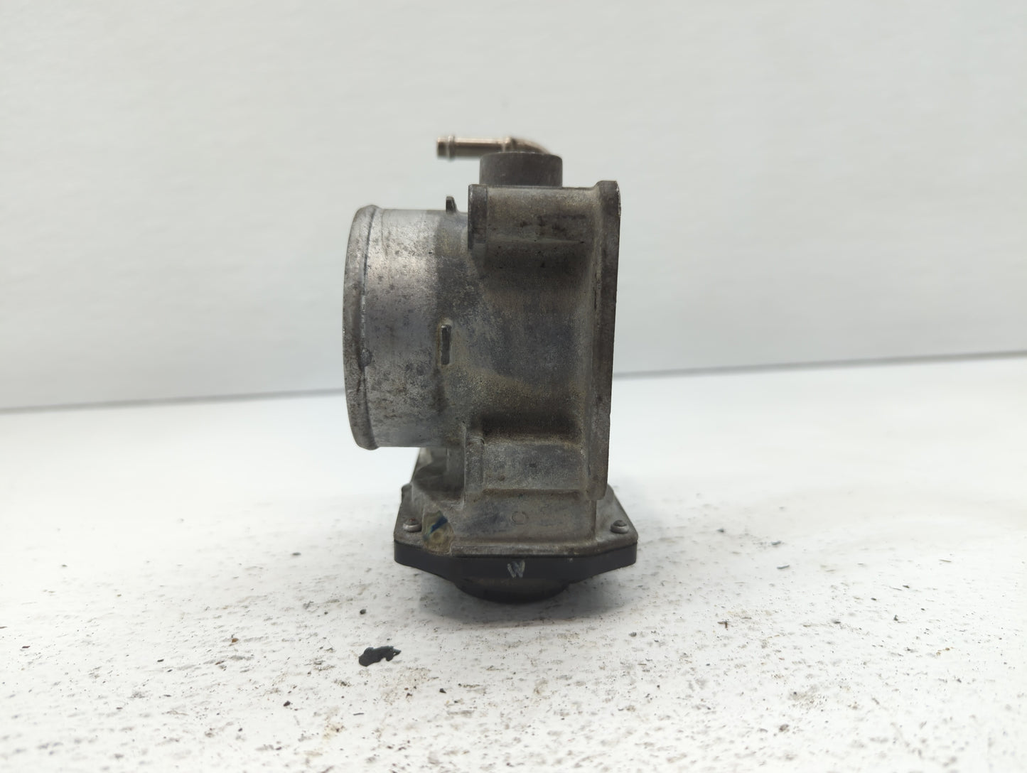 2014-2020 Nissan Rogue Throttle Body P/N:3TA60-01 C 3TA60-01 B, 3TA60-01 A Fits Fits 2013 2014 2015 2016 2017 2018 2019 2020