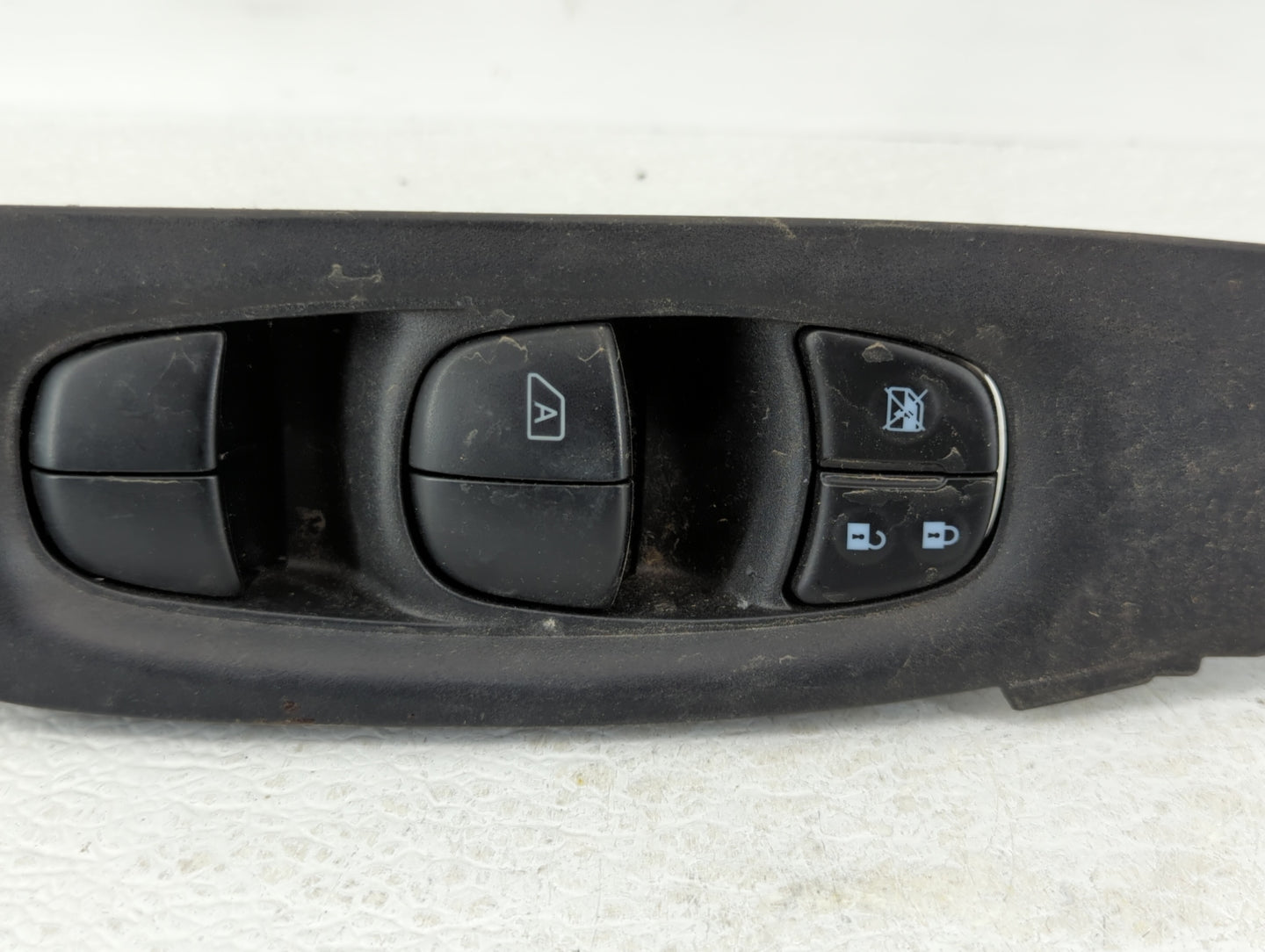 2016-2020 Nissan Rogue Master Power Window Switch Replacement Driver Side Left P/N:25401 6MA0C 25401 4BA5A Fits OEM Used Aut