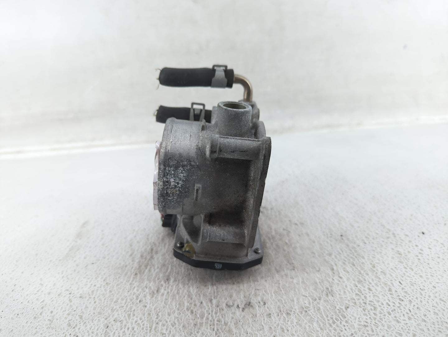 2014-2020 Nissan Rogue Throttle Body P/N:3TA60-01 C 3TA60-01 A Fits Fits 2013 2014 2015 2016 2017 2018 2019 2020 OEM Used Au