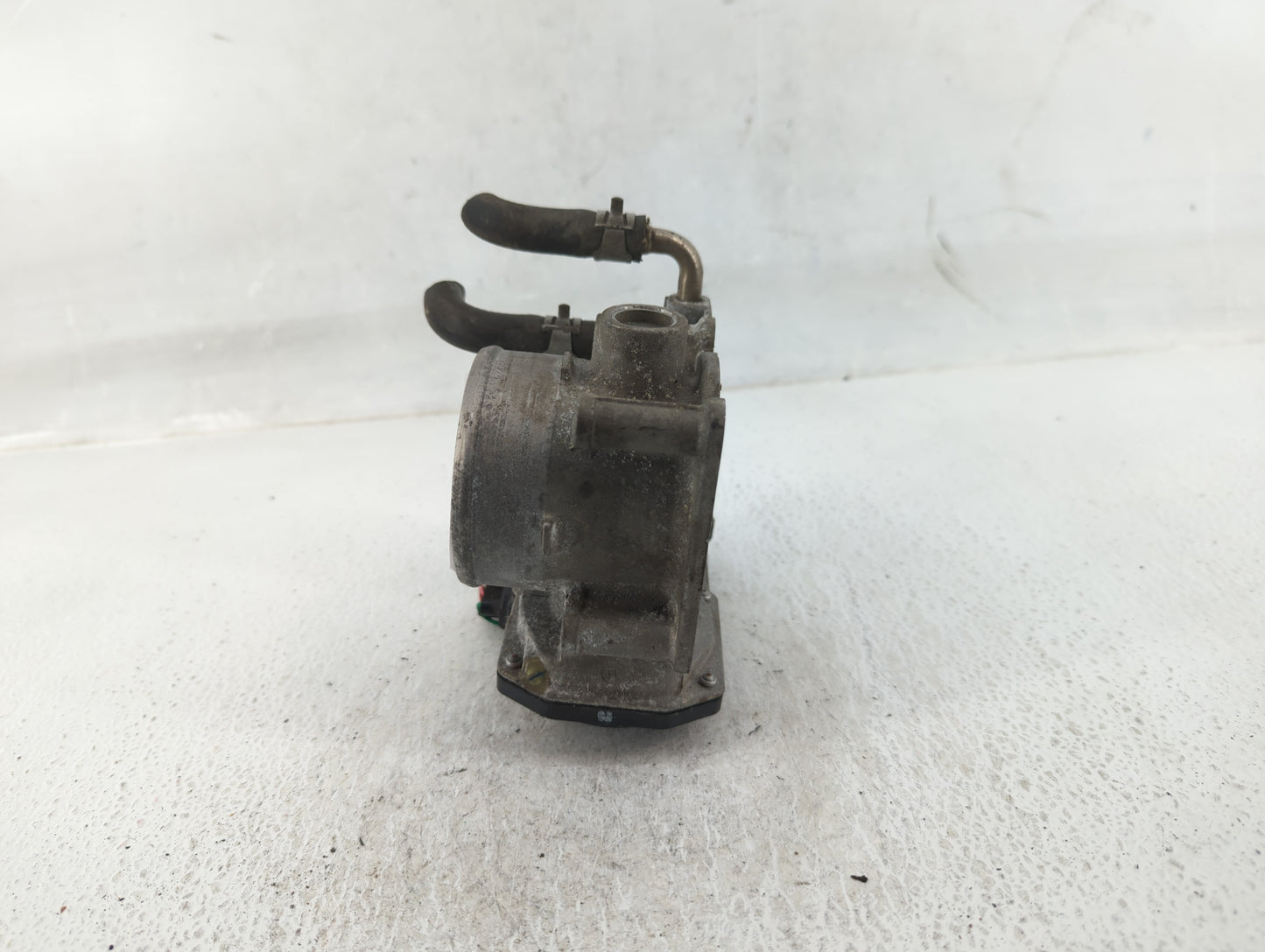 2014-2020 Nissan Rogue Throttle Body P/N:3TA60-01 B Fits Fits 2013 2014 2015 2016 2017 2018 2019 2020 OEM Used Auto Parts - 