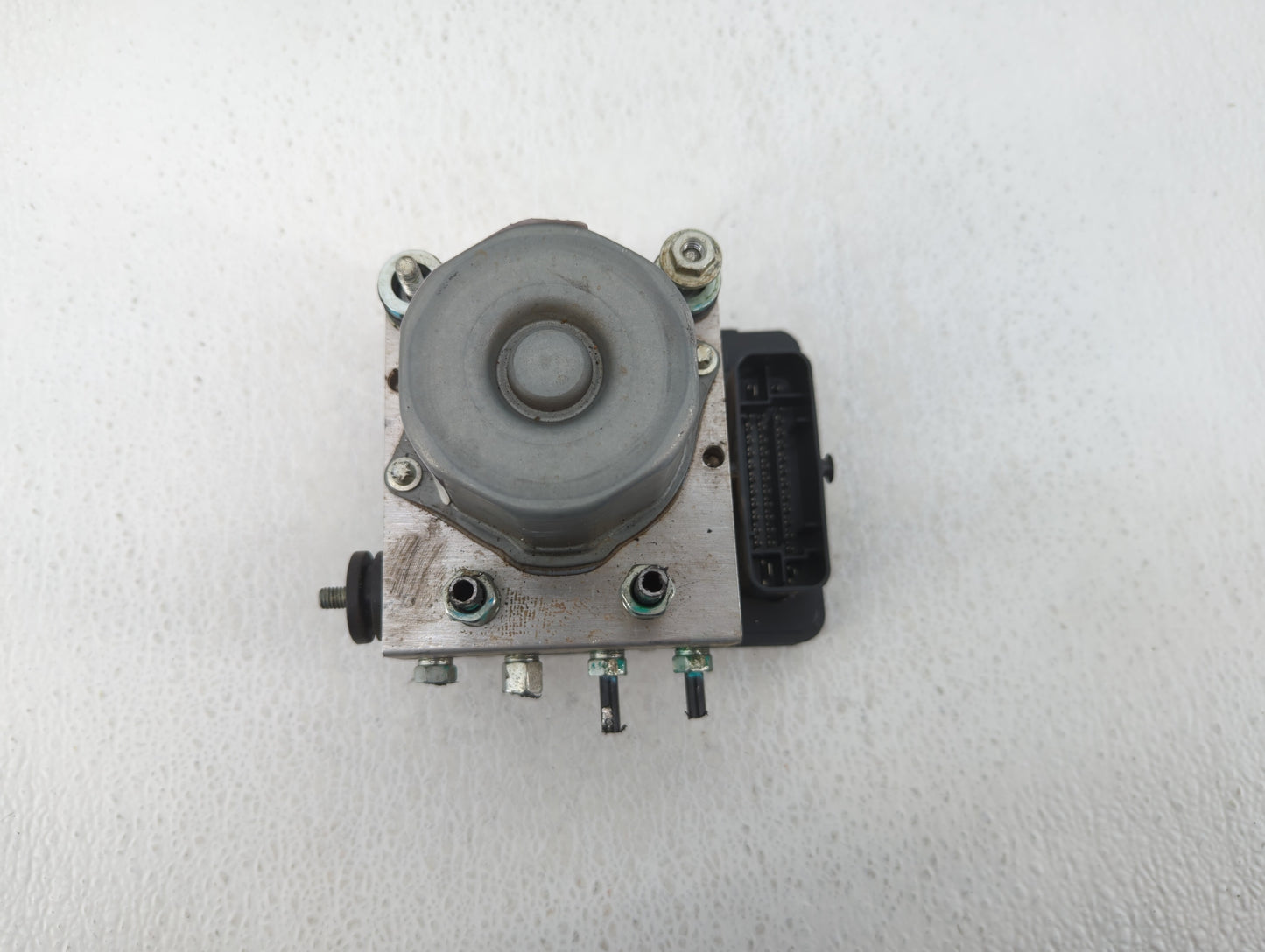 2018 Nissan Rogue ABS Pump Control Module Replacement P/N:47660 5HR3A 47660 5HR4A Fits OEM Used Auto Parts - Oemusedautopart