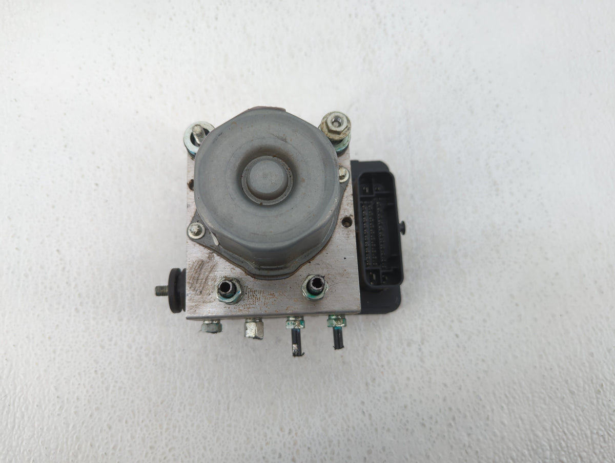 2018 Nissan Rogue Anti-Lock Brake ABS Pump Module Actuator OEM P/N:47660 5HR3A 47660 5HR4A Fits OEM Used Auto Parts - Oemuse