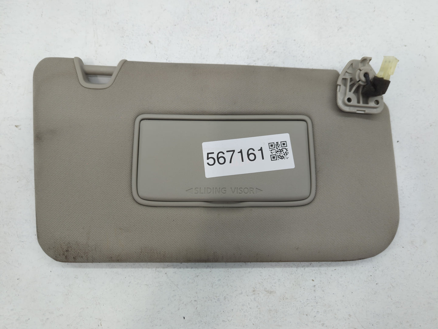 2018-2020 Nissan Rogue Sun Visor Shade Replacement Passenger Right Mirror Fits Fits 2018 2019 2020 OEM Used Auto Parts - Oem