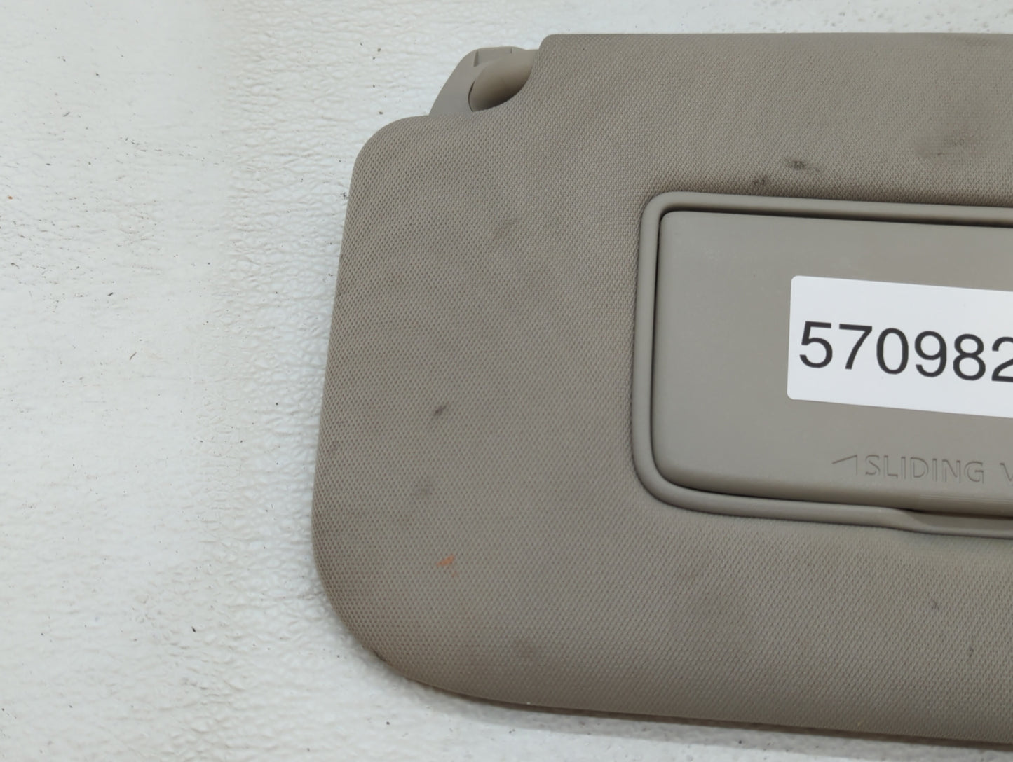 2018-2020 Nissan Rogue Sun Visor Shade Replacement Driver Left Mirror Fits Fits 2018 2019 2020 OEM Used Auto Parts - Oemused