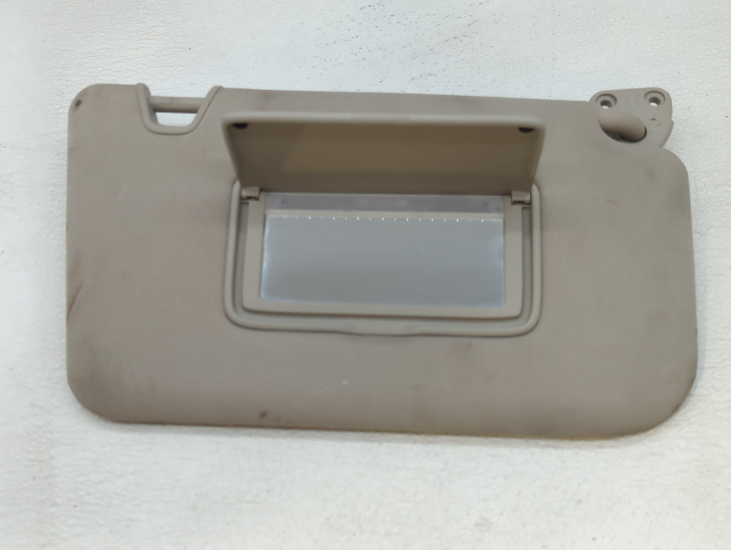 2018-2020 Nissan Rogue Sun Visor Shade Replacement Passenger Right Mirror Fits Fits 2018 2019 2020 OEM Used Auto Parts - Oem