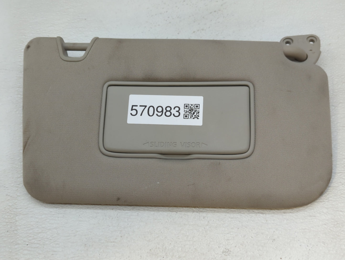 2018-2020 Nissan Rogue Sun Visor Shade Replacement Passenger Right Mirror Fits Fits 2018 2019 2020 OEM Used Auto Parts - Oem