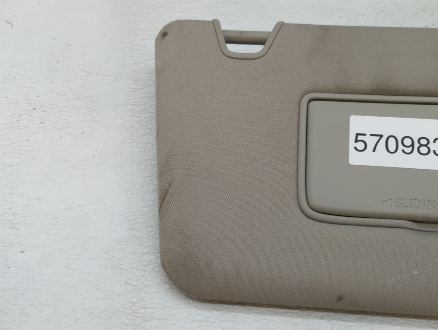 2018-2020 Nissan Rogue Sun Visor Shade Replacement Passenger Right Mirror Fits Fits 2018 2019 2020 OEM Used Auto Parts - Oem