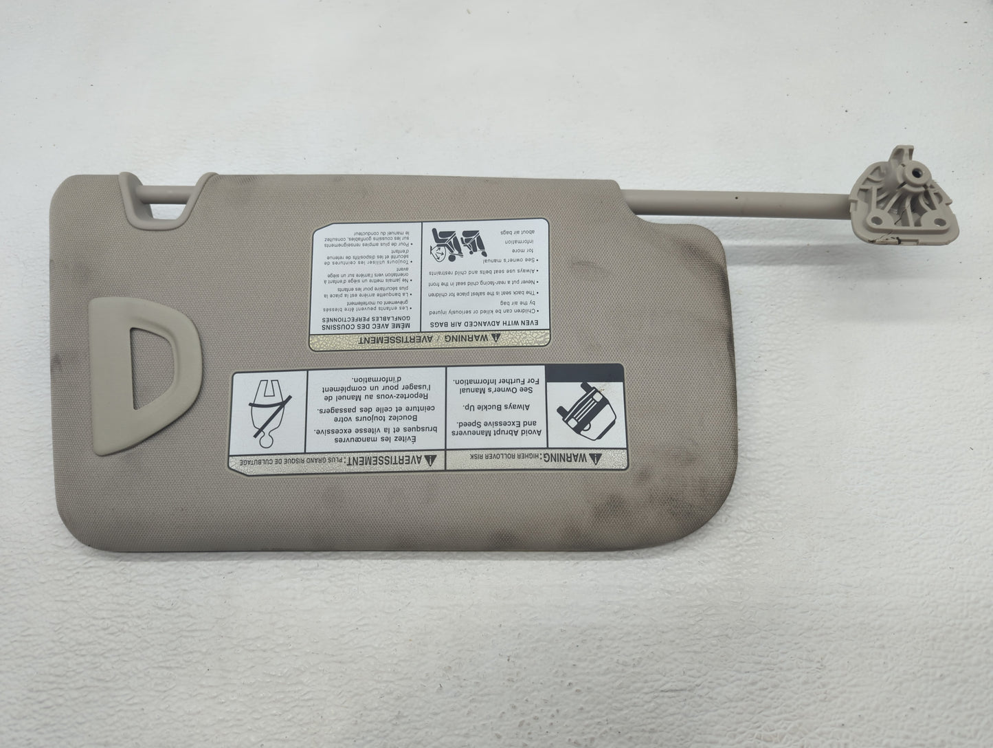 2018-2020 Nissan Rogue Sun Visor Shade Replacement Driver Left Mirror Fits Fits 2018 2019 2020 OEM Used Auto Parts - Oemused
