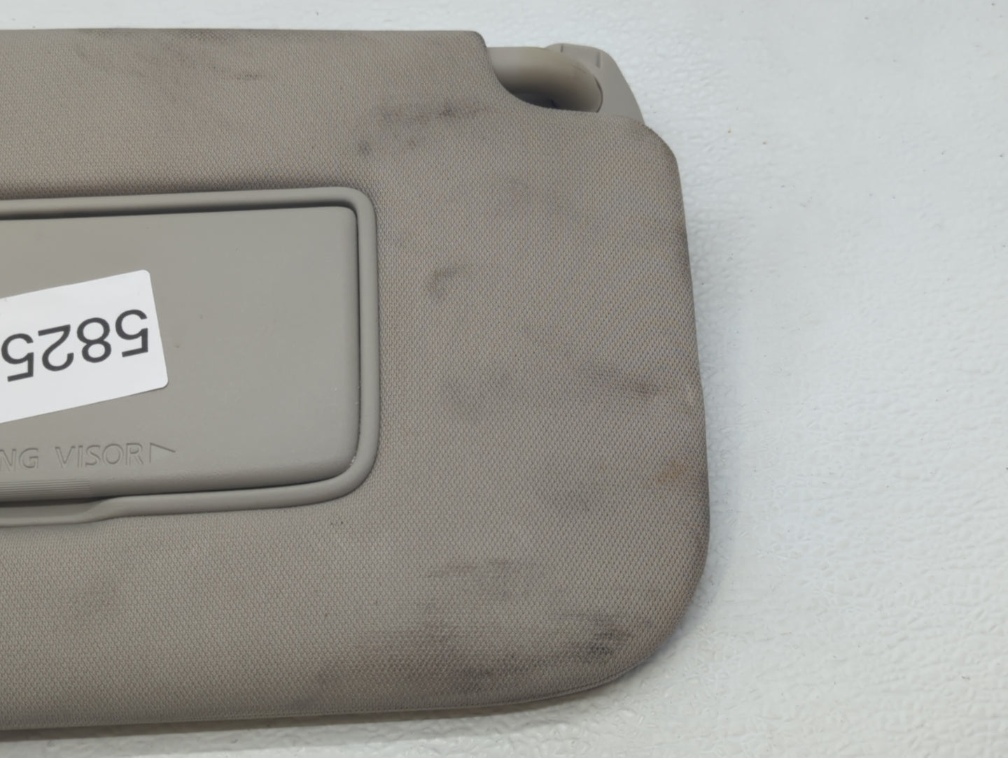 2018-2020 Nissan Rogue Sun Visor Shade Replacement Passenger Right Mirror Fits Fits 2018 2019 2020 OEM Used Auto Parts - Oem