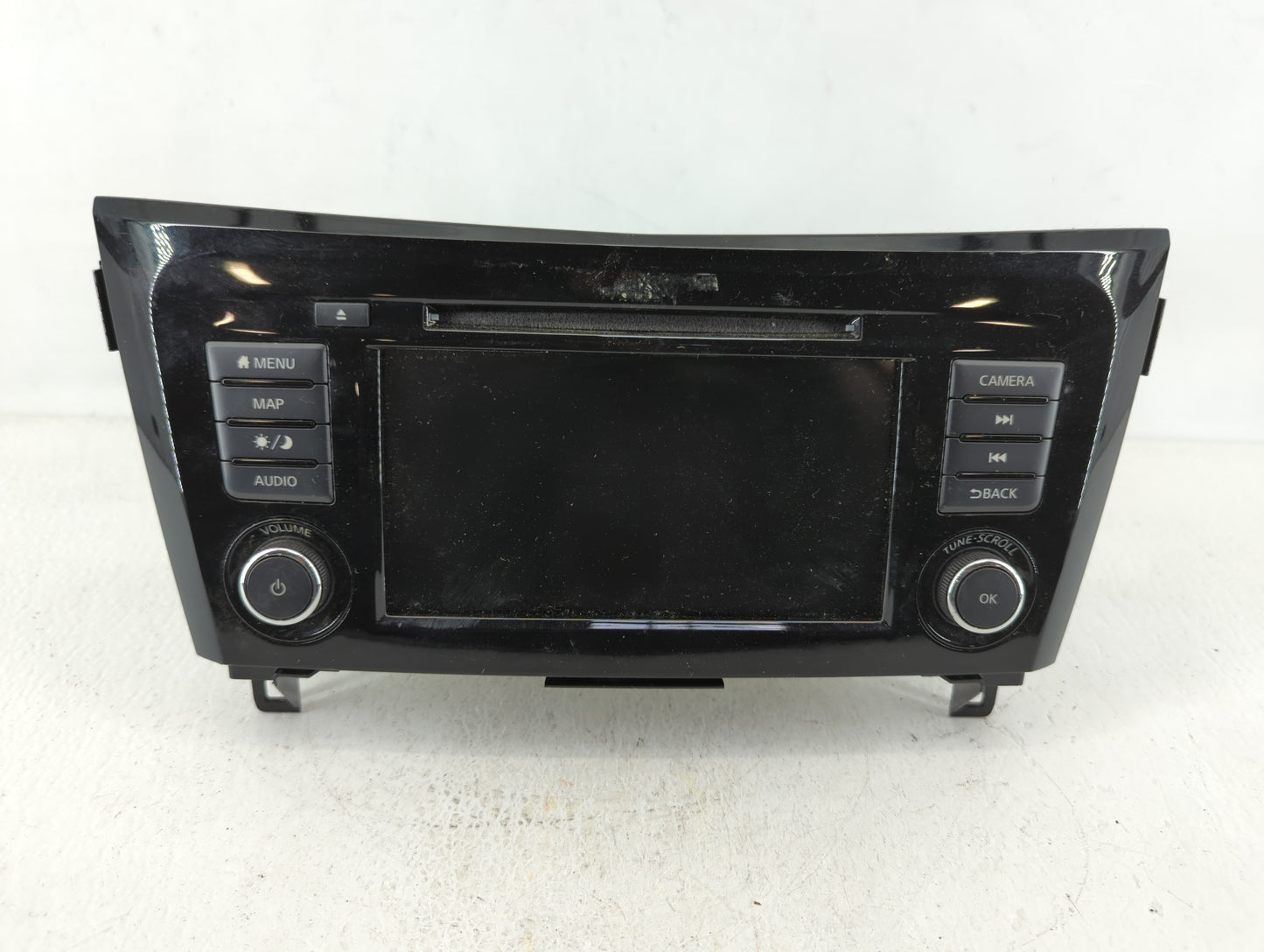 2018 Nissan Rogue Am Fm Cd Player Radio Receiver - Oemusedautoparts1.com