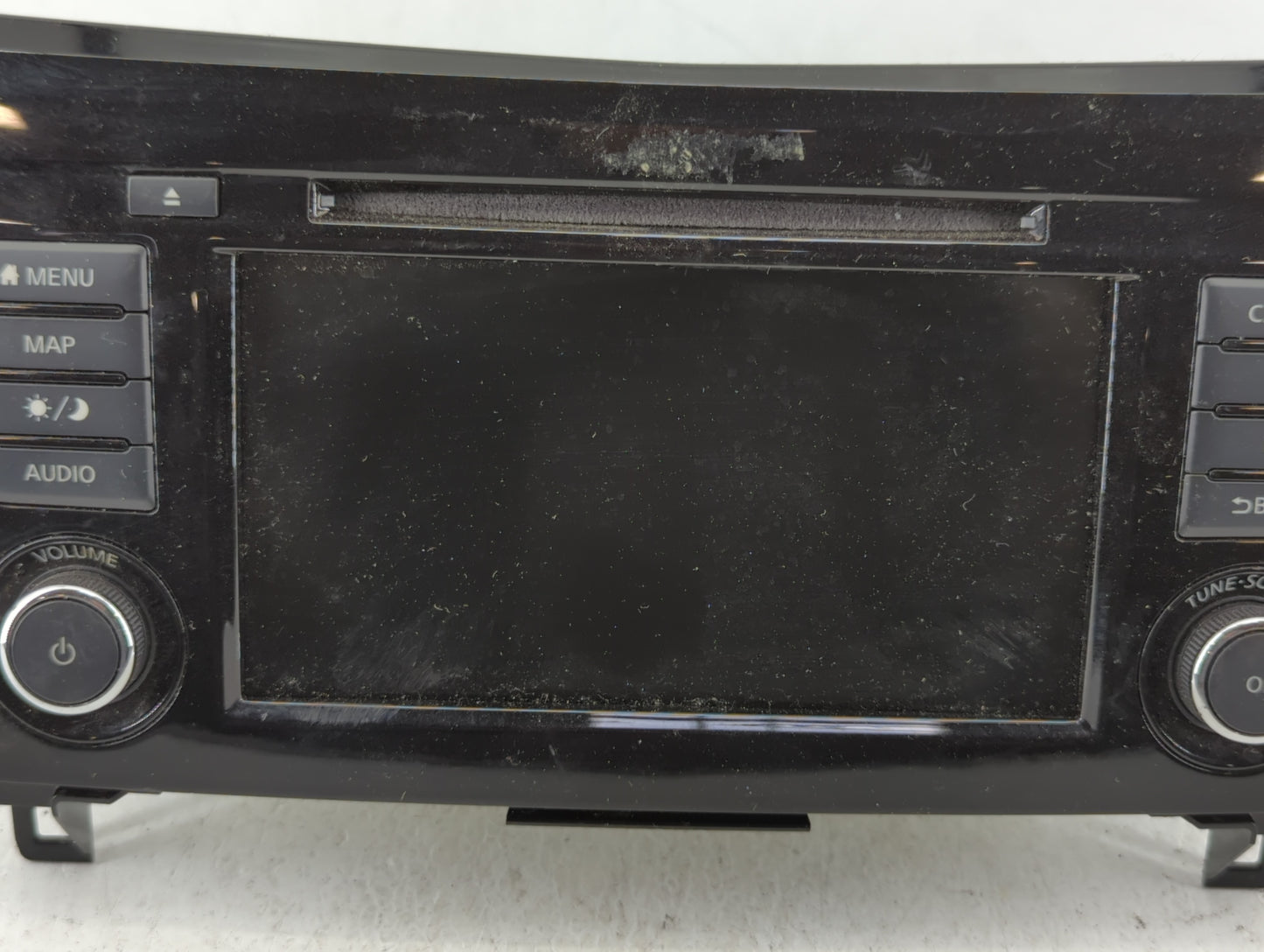 2018 Nissan Rogue Am Fm Cd Player Radio Receiver - Oemusedautoparts1.com