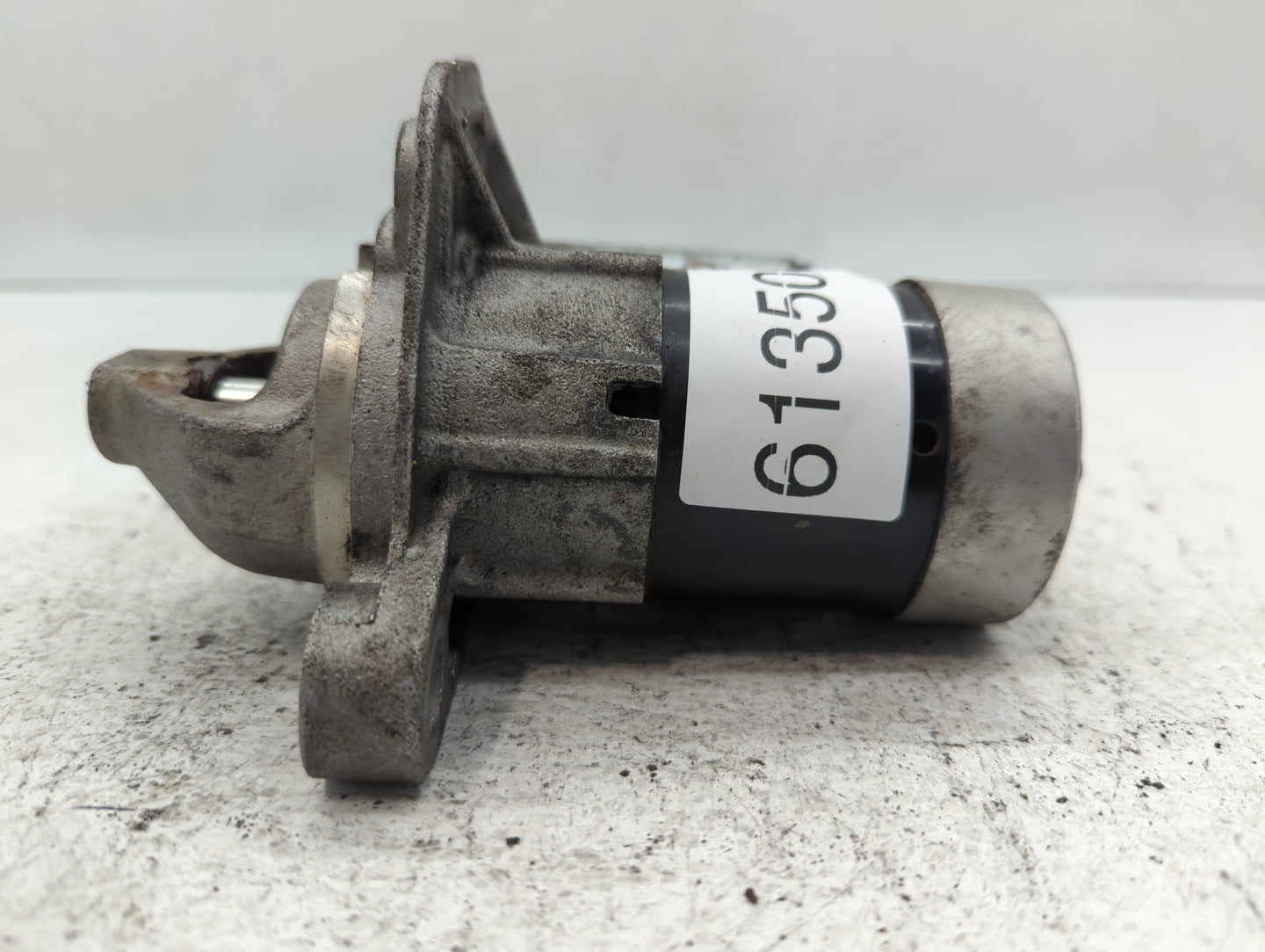 2017-2019 Nissan Rogue Car Starter Motor Solenoid OEM P/N:M000TC5271 23300 4BC0A Fits Fits 2017 2018 2019 OEM Used Auto Part