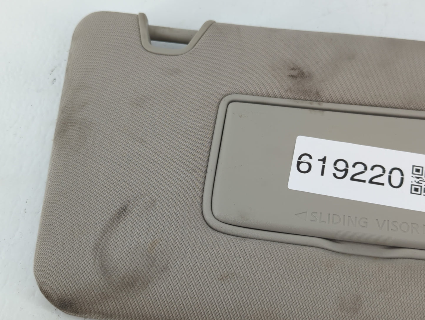 2018-2020 Nissan Rogue Sun Visor Shade Replacement Passenger Right Mirror Fits Fits 2018 2019 2020 OEM Used Auto Parts - Oem