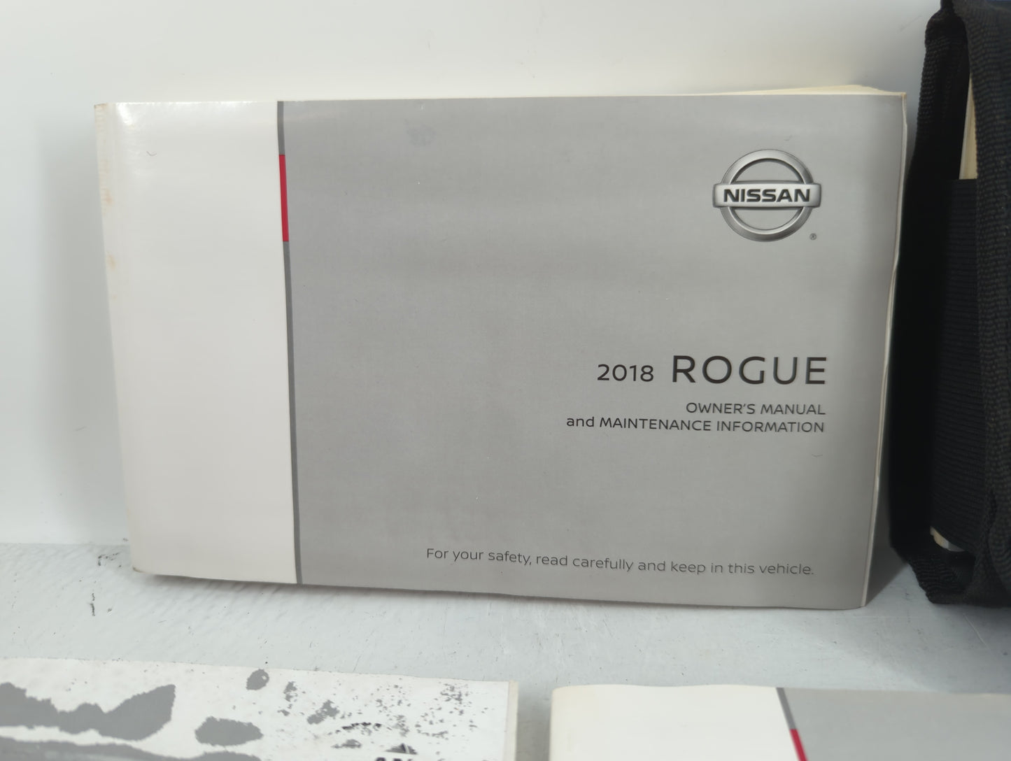 2018 Nissan Rogue Owners Manual Book Guide OEM Used Auto Parts - Oemusedautoparts1.com