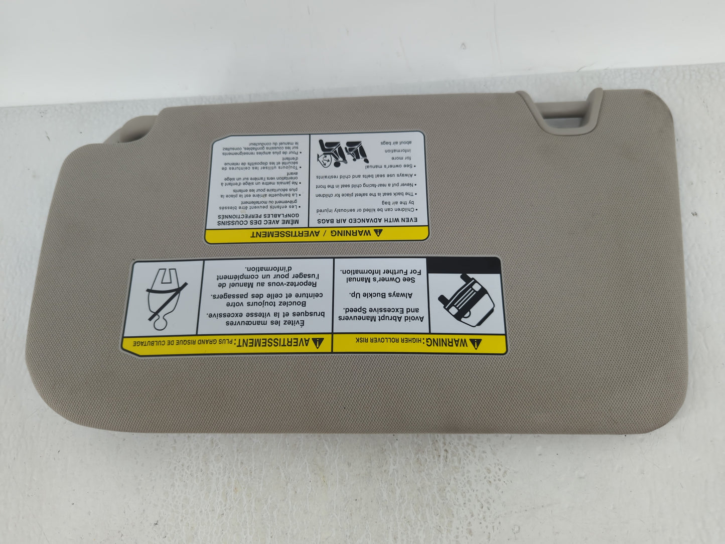 2018-2020 Nissan Rogue Sun Visor Shade Replacement Passenger Right Mirror Fits Fits 2018 2019 2020 OEM Used Auto Parts - Oem