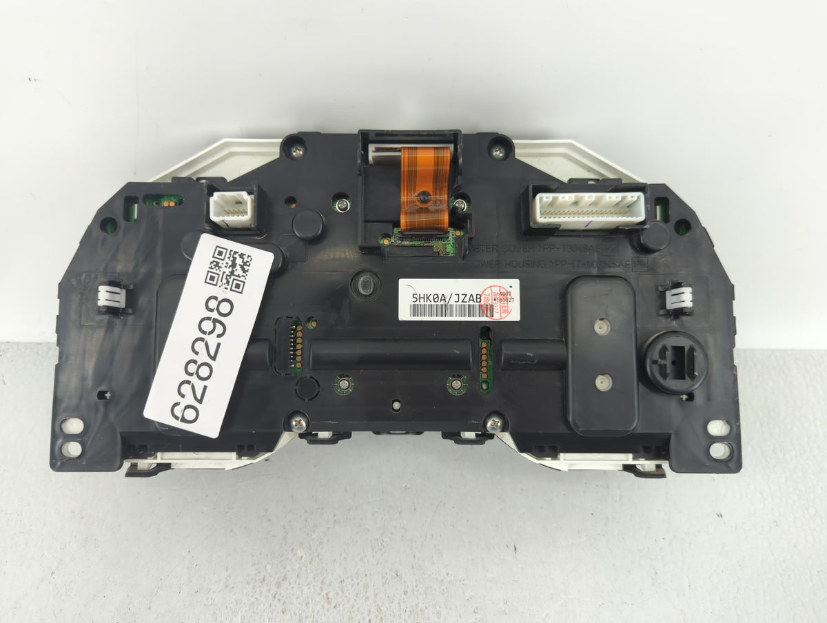 2017 Nissan Rogue Instrument Cluster Speedometer Gauges P/N:5HK0A/JZAB 5HK0A/PS24, 5HR0A/LFAD Miles: Fits OEM Used Auto Part