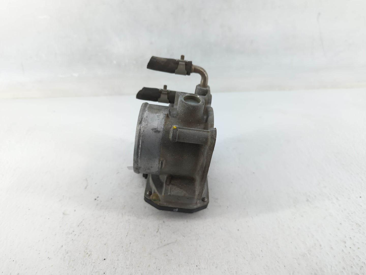 2014-2020 Nissan Rogue Throttle Body P/N:3TA60-01 C Fits Fits 2013 2014 2015 2016 2017 2018 2019 2020 OEM Used Auto Parts - 