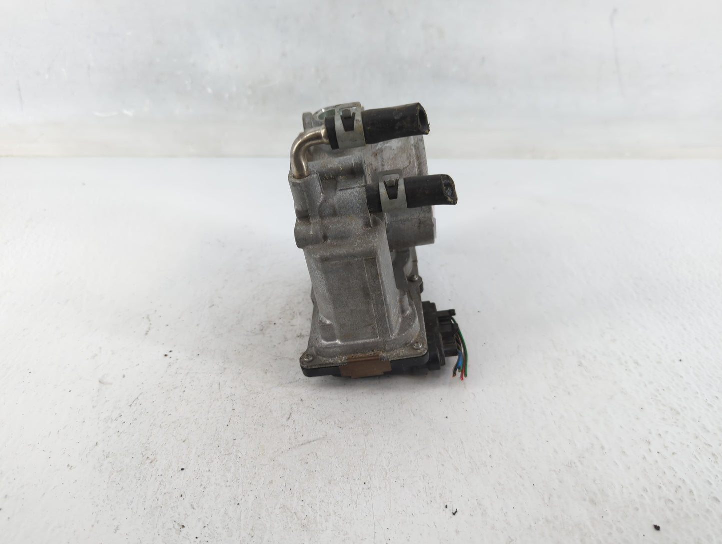 2014-2020 Nissan Rogue Throttle Body P/N:3TA60-01 C Fits Fits 2013 2014 2015 2016 2017 2018 2019 2020 OEM Used Auto Parts - 