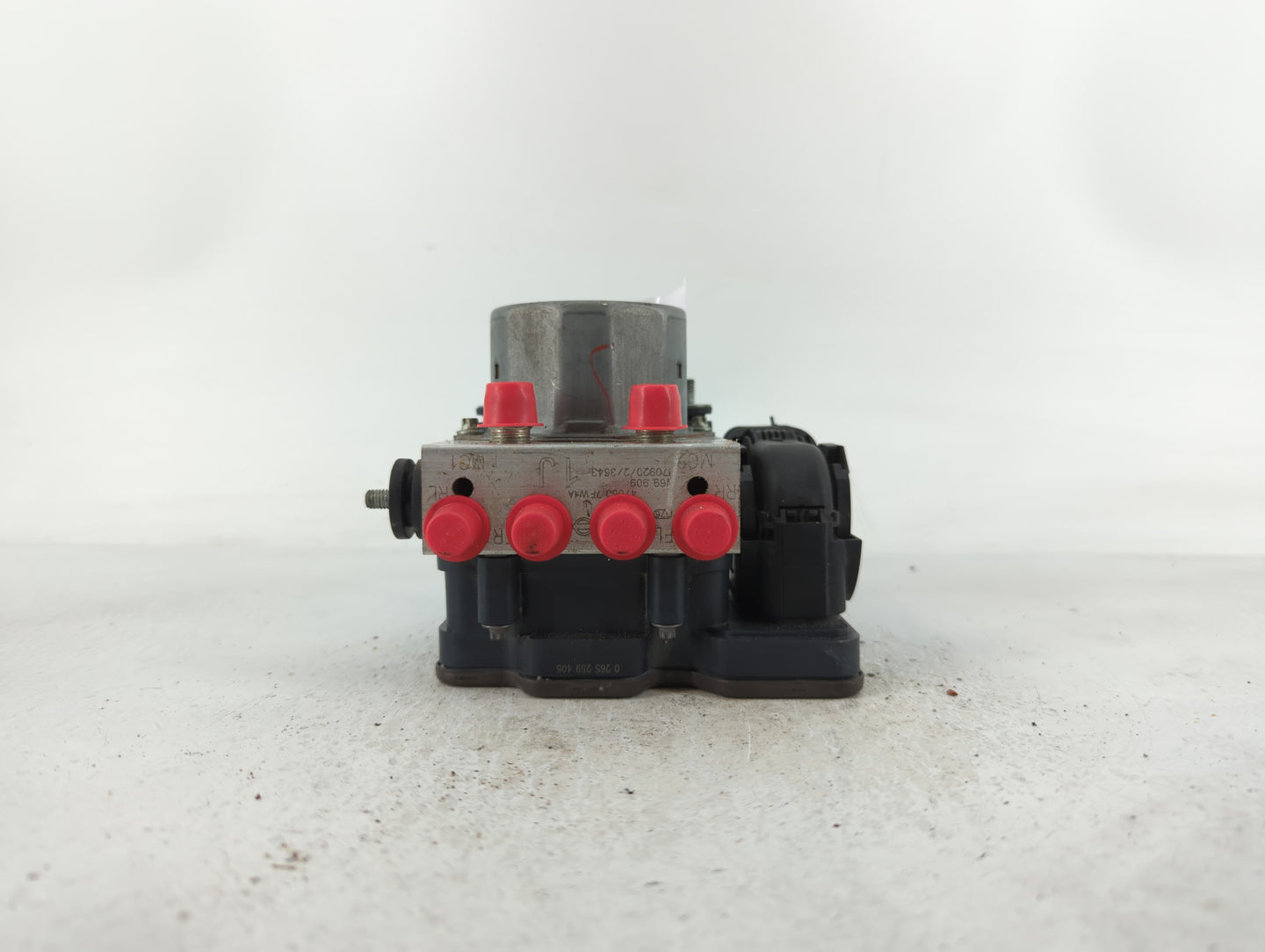 2018 Nissan Rogue ABS Pump Control Module Replacement P/N:47660 7FW3A Fits OEM Used Auto Parts - Oemusedautoparts1.com