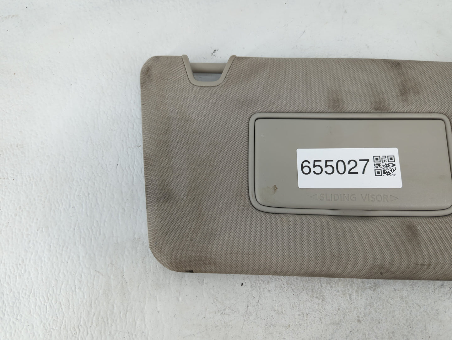 2018-2020 Nissan Rogue Sun Visor Shade Replacement Passenger Right Mirror Fits Fits 2018 2019 2020 OEM Used Auto Parts - Oem