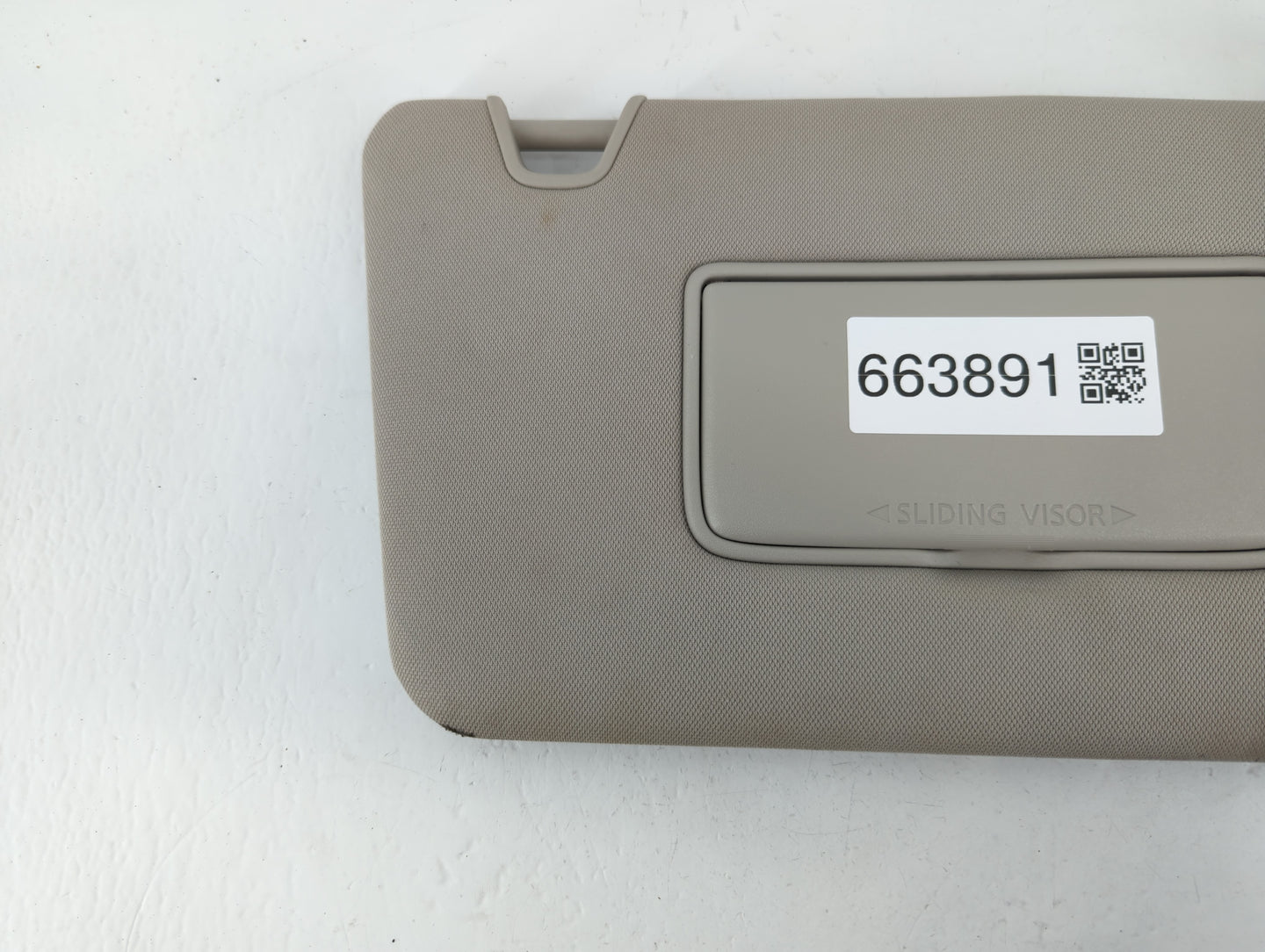 2018-2020 Nissan Rogue Sun Visor Shade Replacement Passenger Right Mirror Fits Fits 2018 2019 2020 OEM Used Auto Parts - Oem