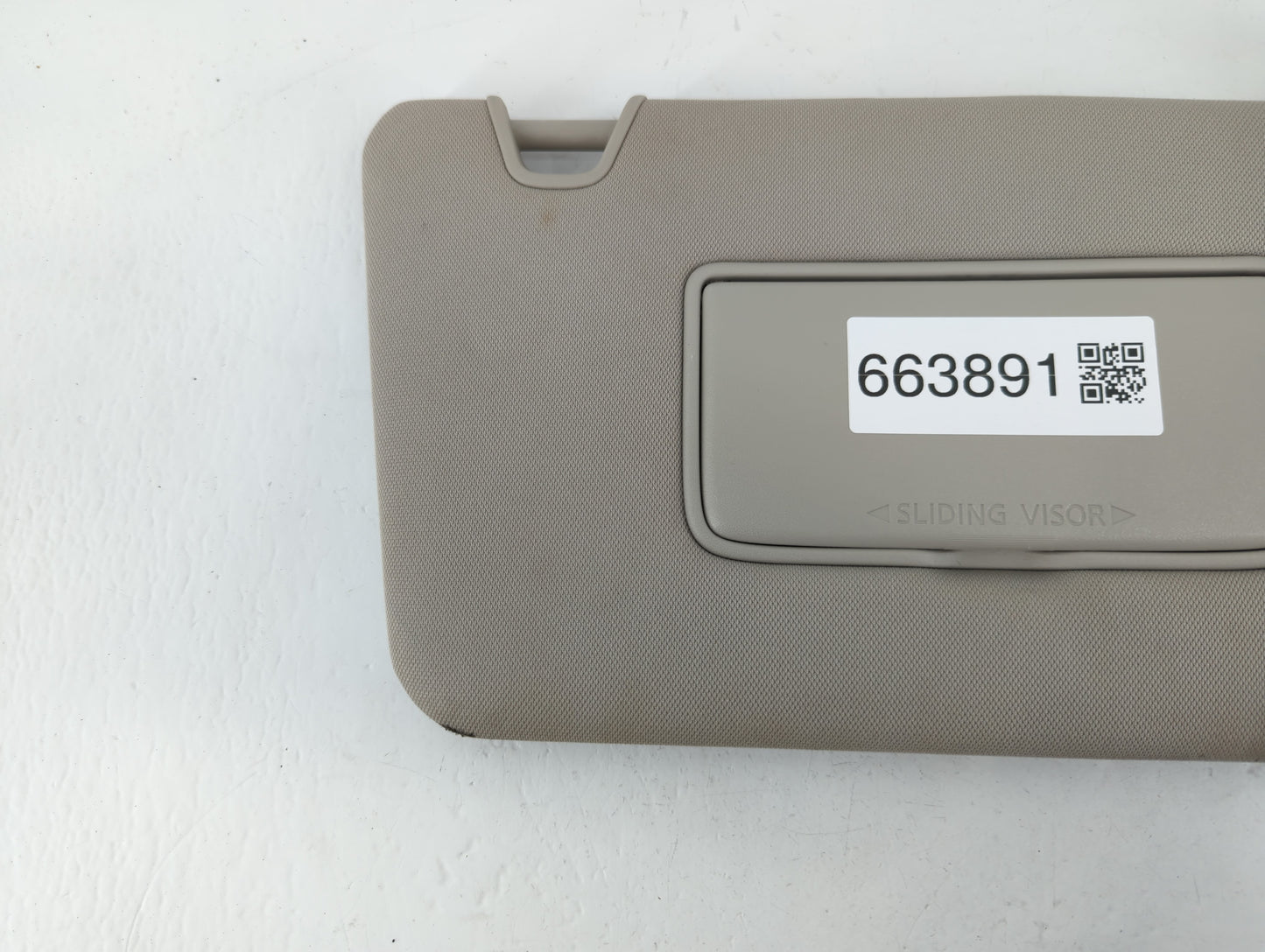 2018-2020 Nissan Rogue Sun Visor Shade Replacement Passenger Right Mirror Fits Fits 2018 2019 2020 OEM Used Auto Parts - Oem