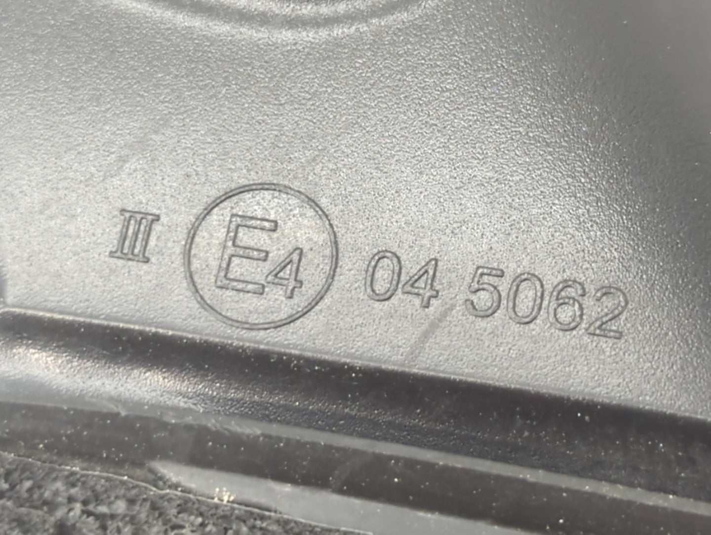 2016-2020 Nissan Rogue Driver Left Side View Manual Door Mirror - Oemusedautoparts1.com