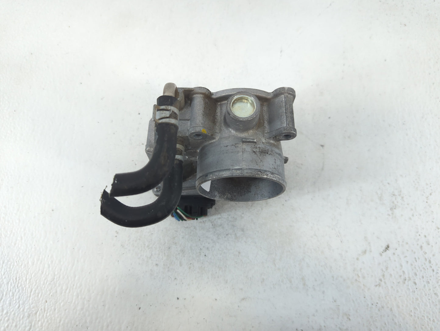 2014-2020 Nissan Rogue Throttle Body P/N:3TA60-01 C Fits Fits 2013 2014 2015 2016 2017 2018 2019 2020 OEM Used Auto Parts - 