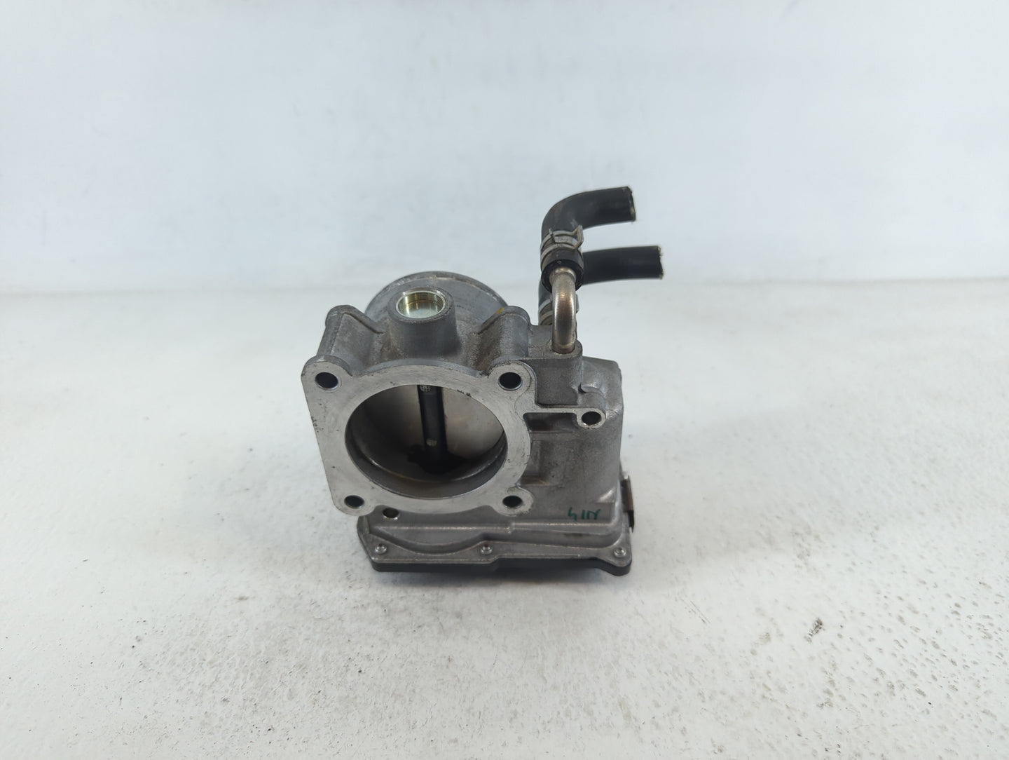 2014-2020 Nissan Rogue Throttle Body P/N:3TA60-01 C Fits Fits 2013 2014 2015 2016 2017 2018 2019 2020 OEM Used Auto Parts - 