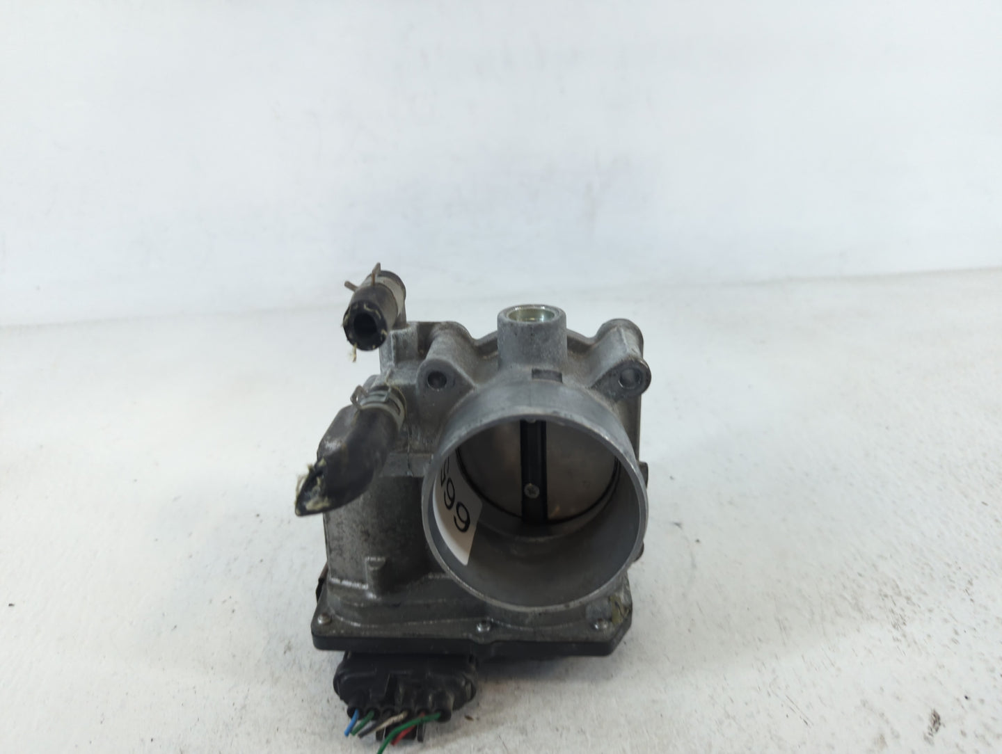 2014-2020 Nissan Rogue Throttle Body P/N:7F26 01541=06U06 3TA60-A0 C Fits Fits 2013 2014 2015 2016 2017 2018 2019 2020 OEM U