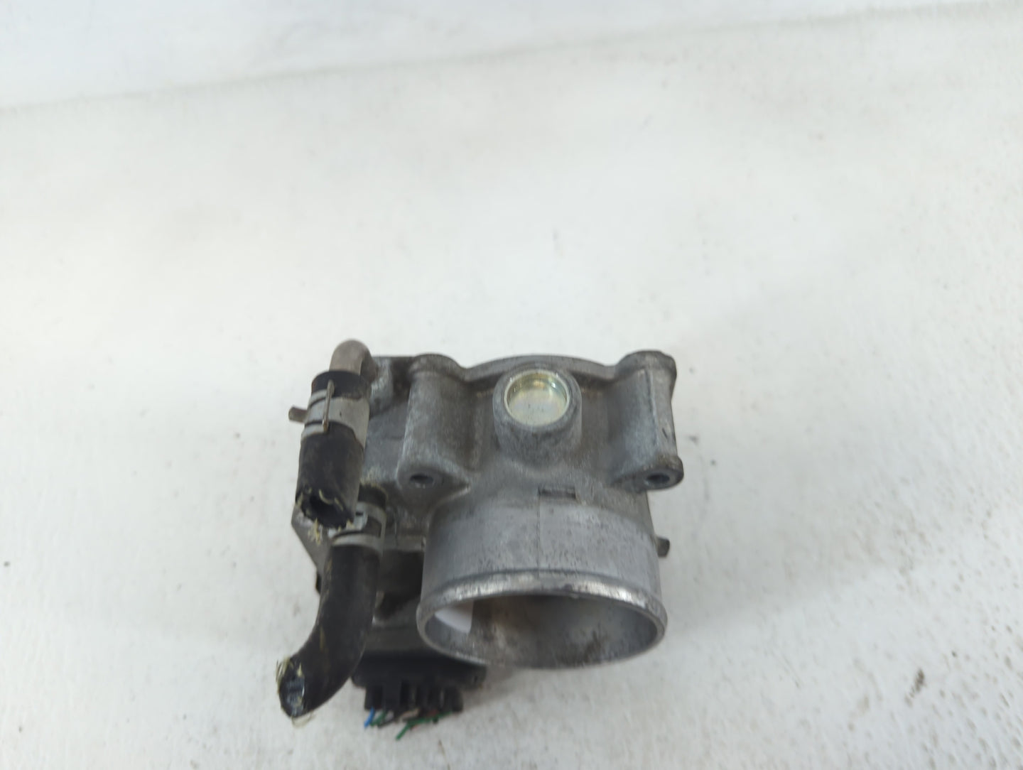 2014-2020 Nissan Rogue Throttle Body P/N:7F26 01541=06U06 3TA60-A0 C Fits Fits 2013 2014 2015 2016 2017 2018 2019 2020 OEM U