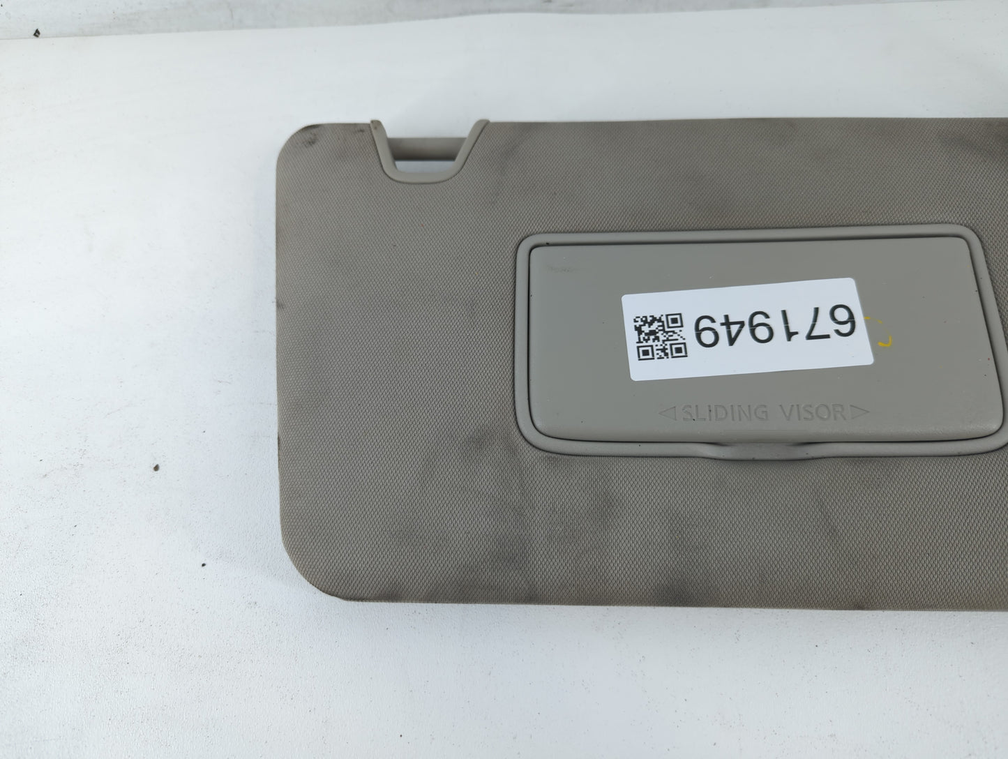 2018-2020 Nissan Rogue Sun Visor Shade Replacement Passenger Right Mirror Fits Fits 2018 2019 2020 OEM Used Auto Parts - Oem