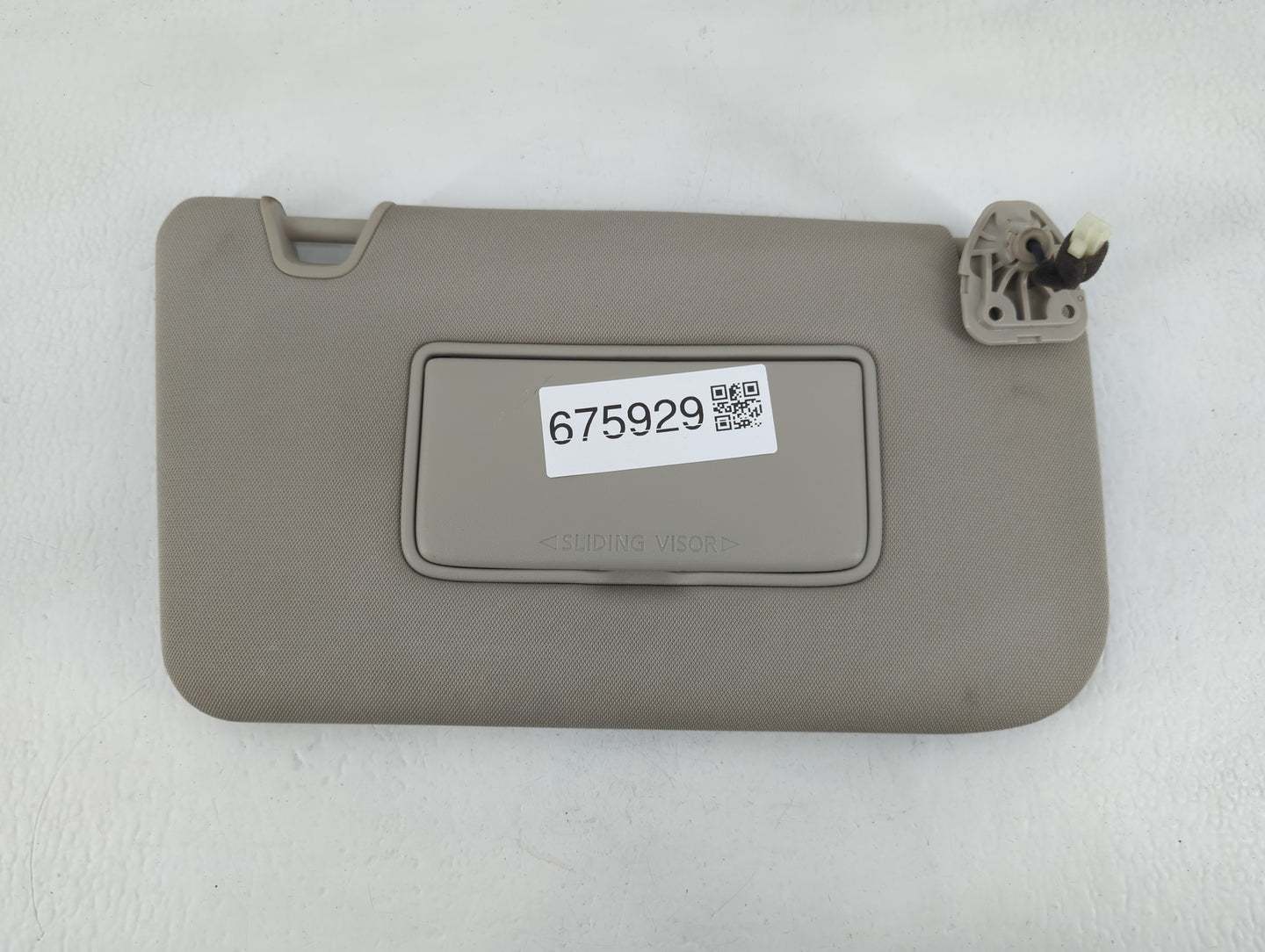 2018-2020 Nissan Rogue Sun Visor Shade Replacement Driver Left Mirror Fits Fits 2018 2019 2020 OEM Used Auto Parts - Oemused