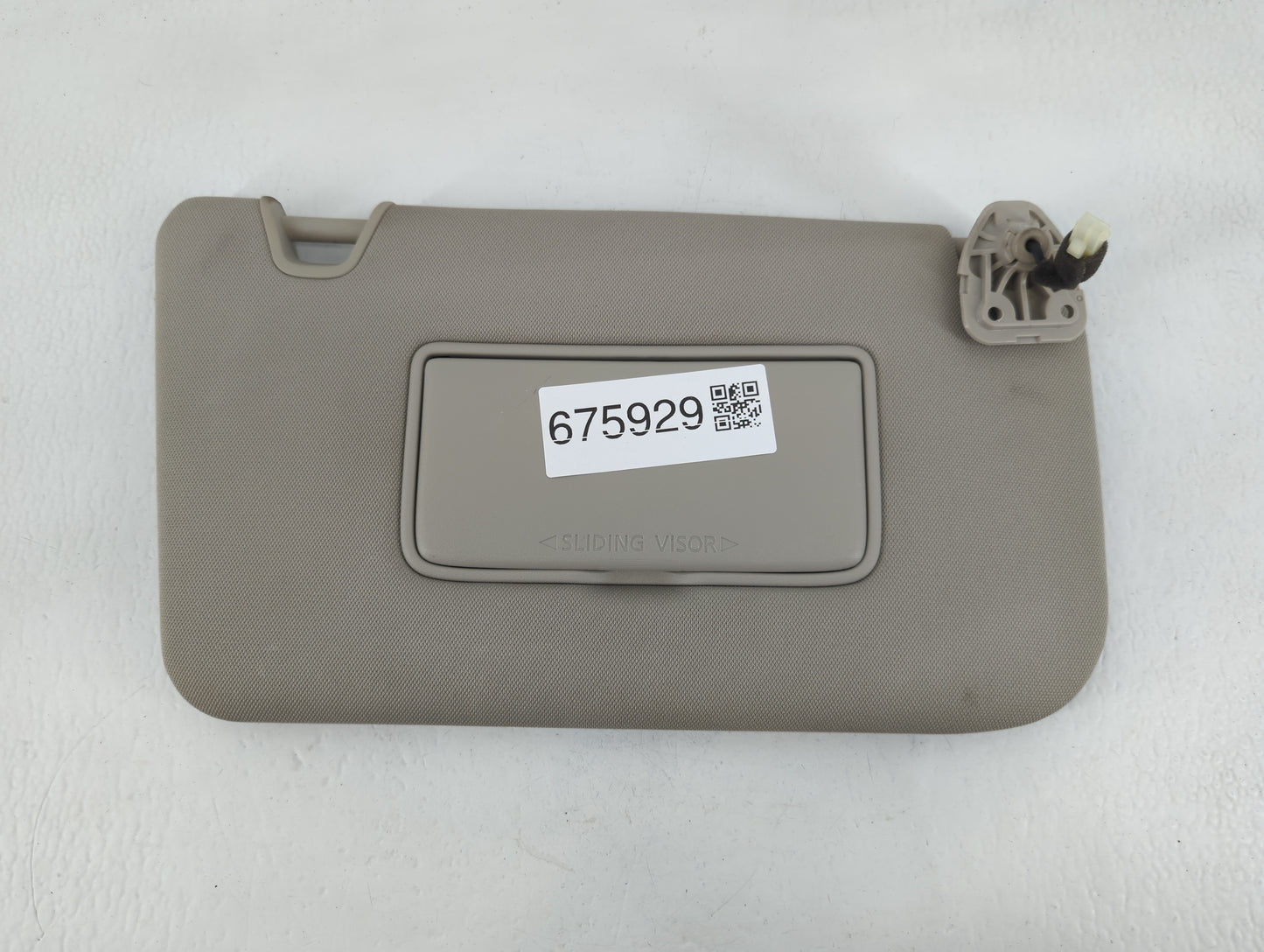 2018-2020 Nissan Rogue Sun Visor Shade Replacement Driver Left Mirror Fits Fits 2018 2019 2020 OEM Used Auto Parts - Oemused